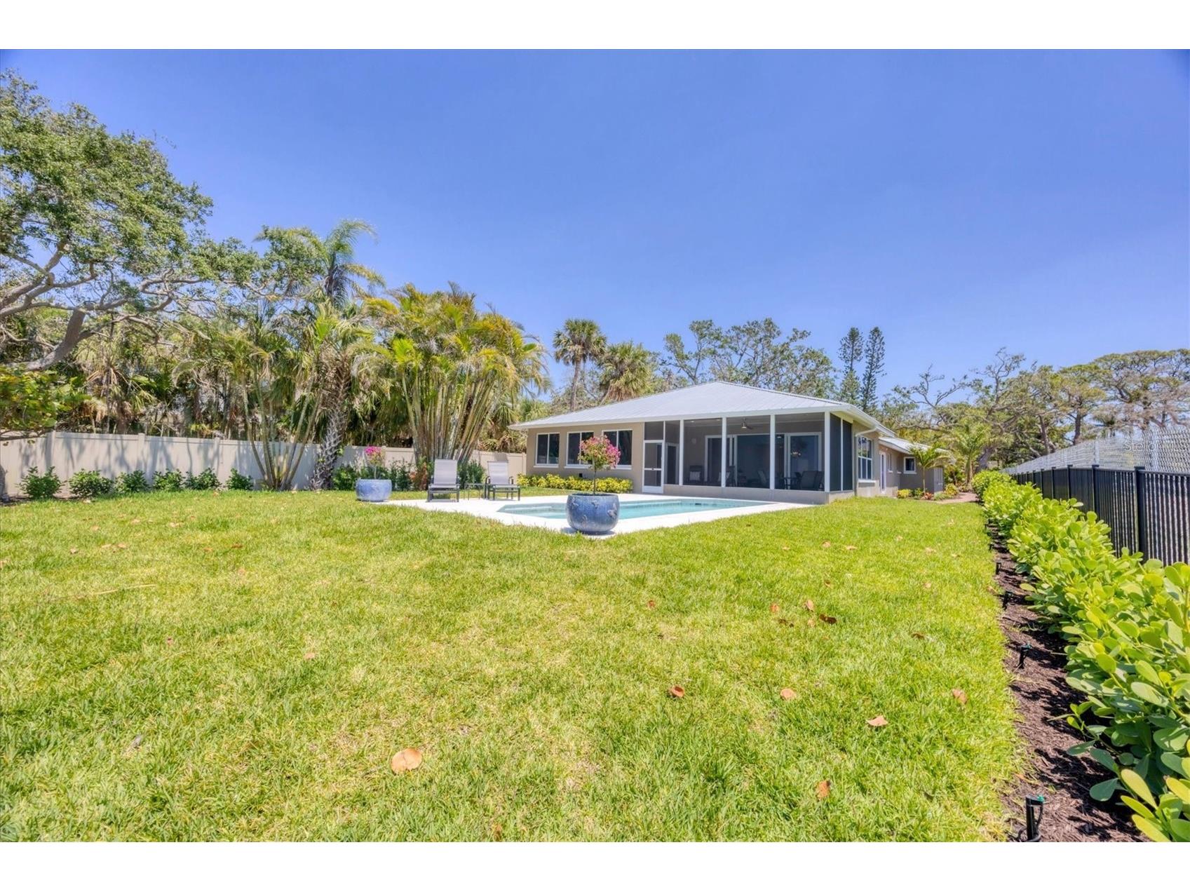 3931 Bay Shore Road Sarasota FL 34234 - SARASOTA BAY A4649616 image50