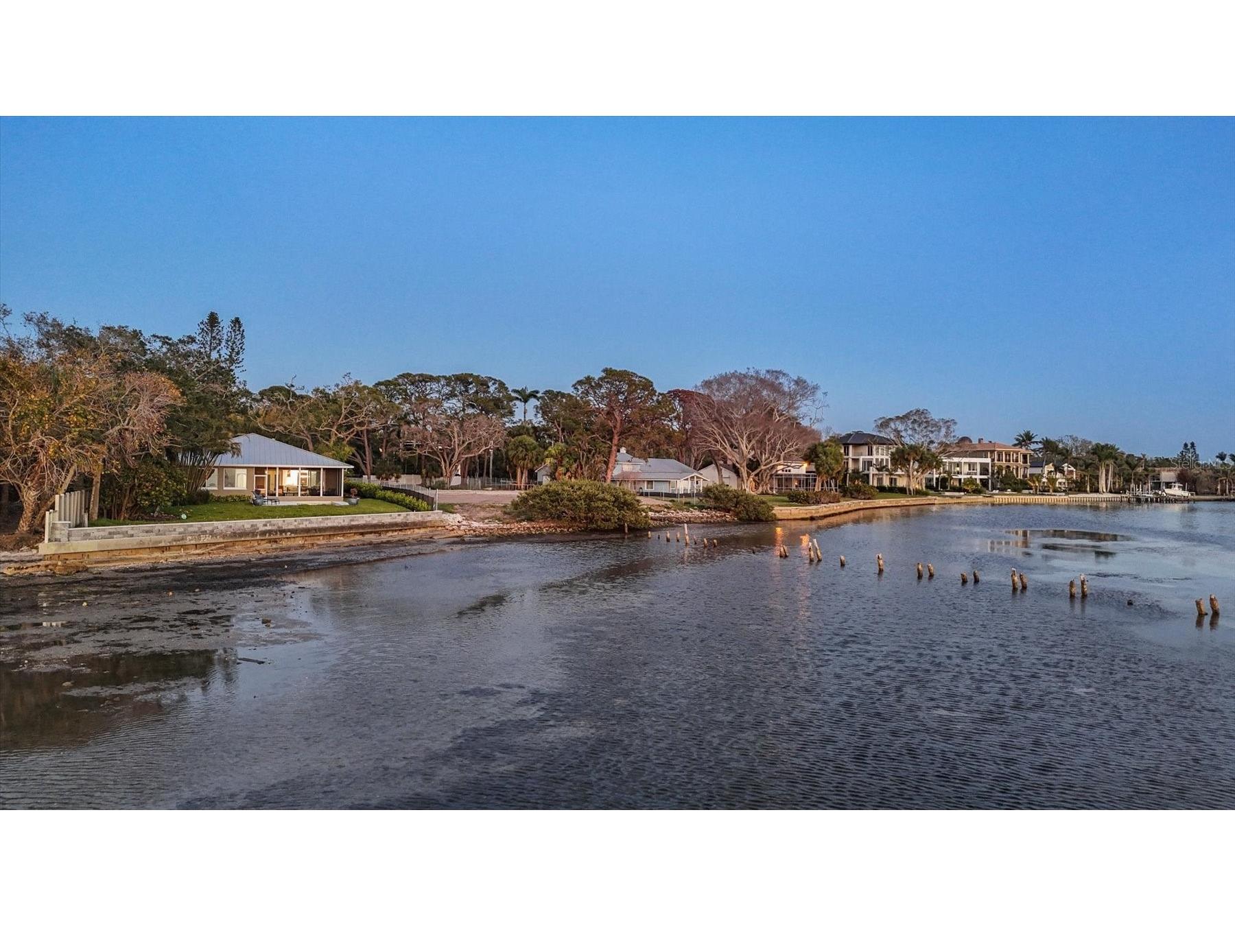 3931 Bay Shore Road Sarasota FL 34234 - SARASOTA BAY A4649616 image52