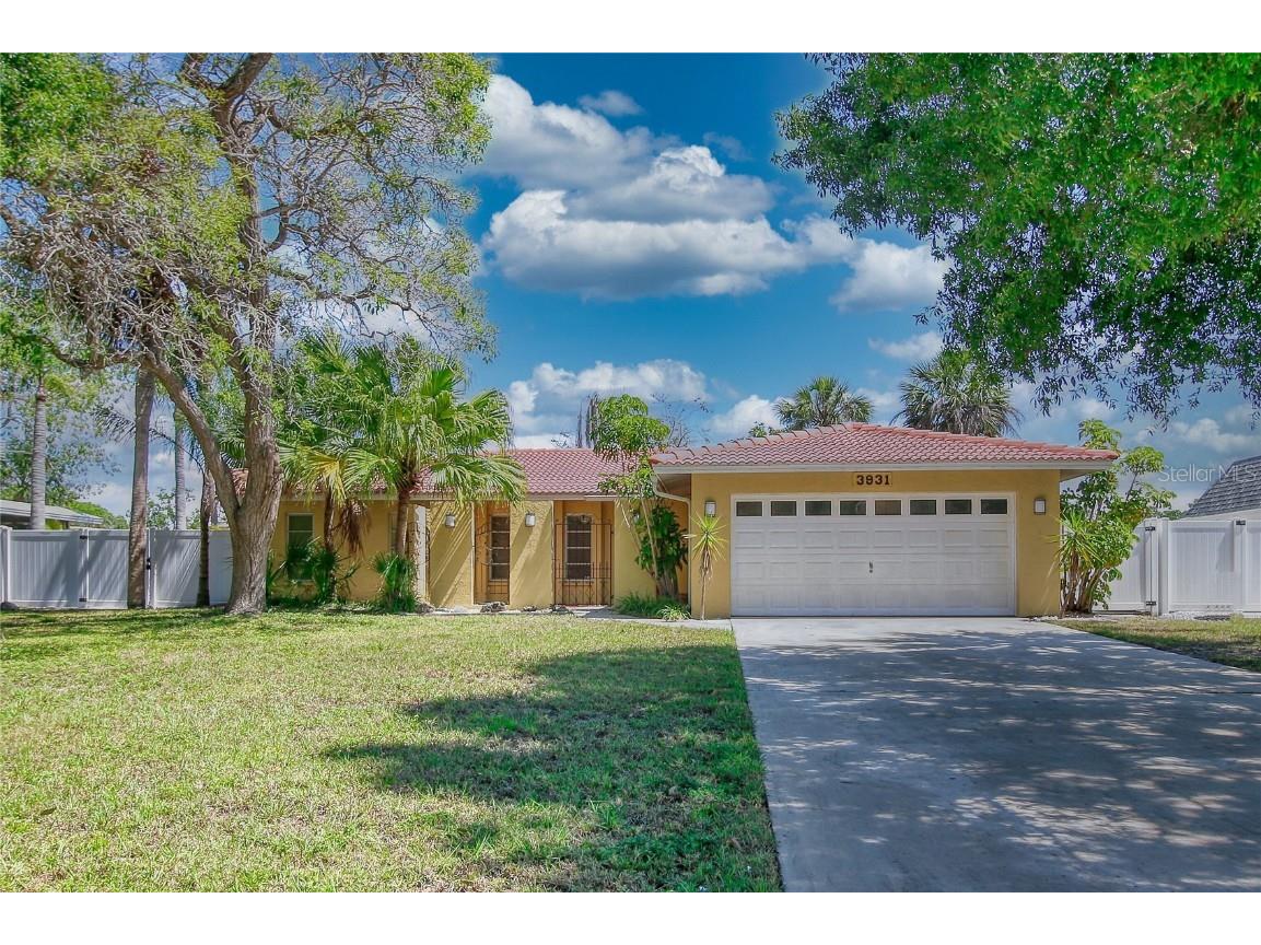 3931 Calliandra Drive Sarasota FL 34232 A4567978 image1