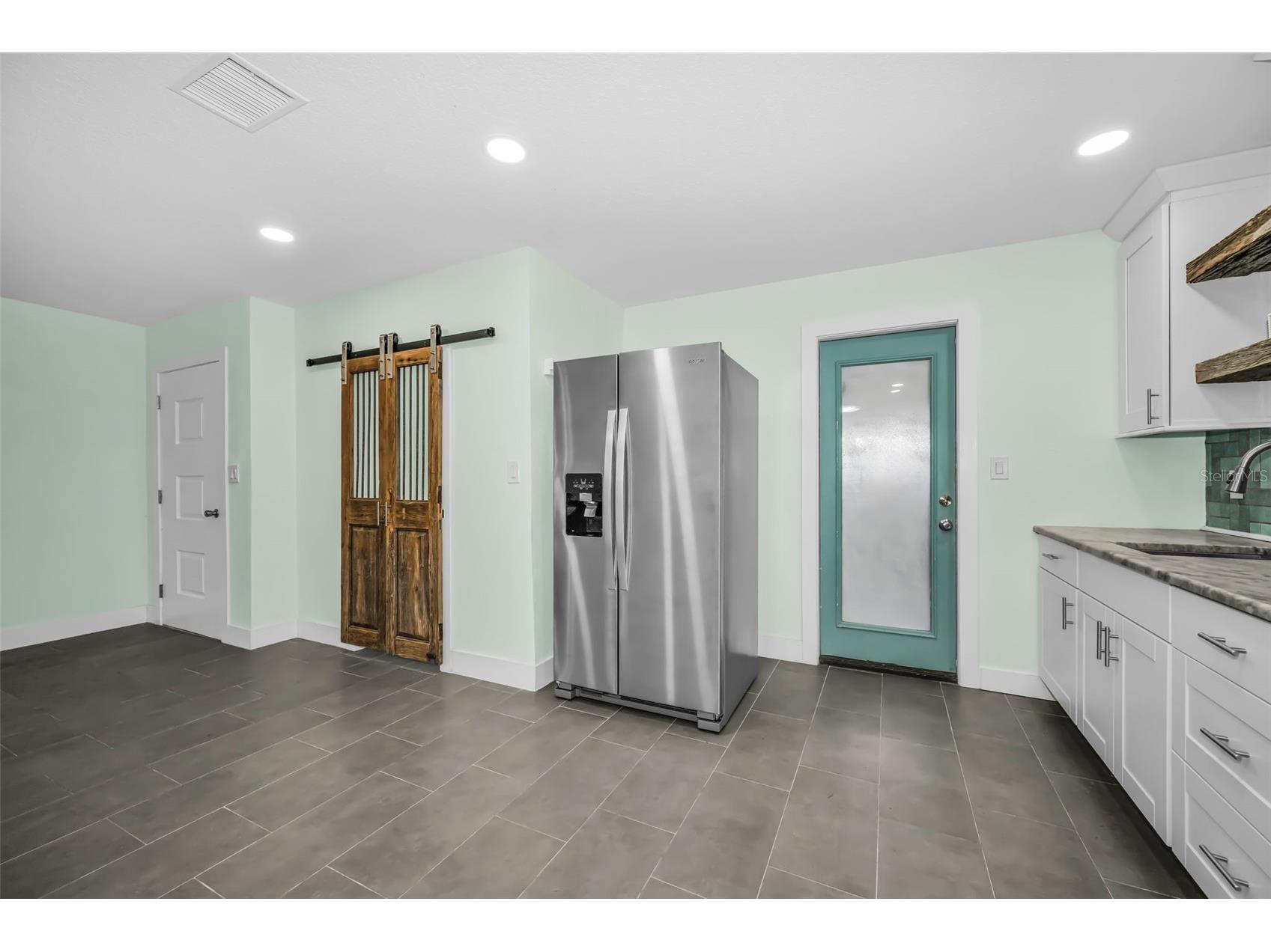 3931 Headsail Drive New Port Richey FL 34652 TB8488804 image29