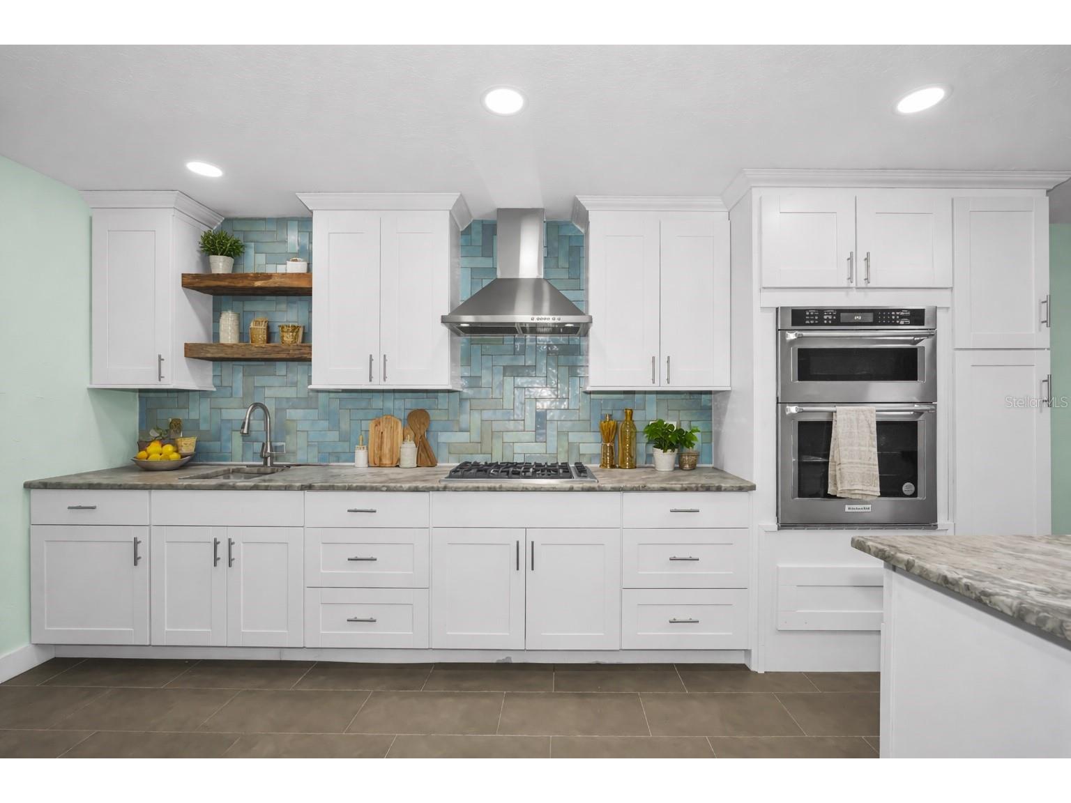 3931 Headsail Drive New Port Richey FL 34652 TB8488804 image32