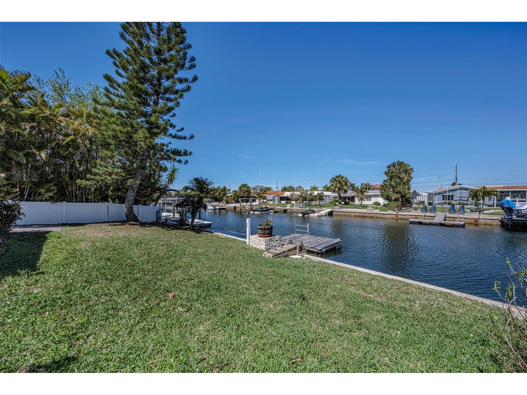 3931 Headsail Drive New Port Richey FL 34652 TB8488804 image56