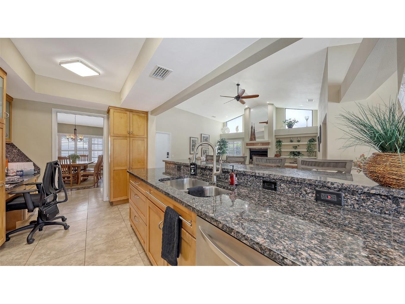 3931 Torrey Pines Boulevard Sarasota FL 34238 A4658535 image22