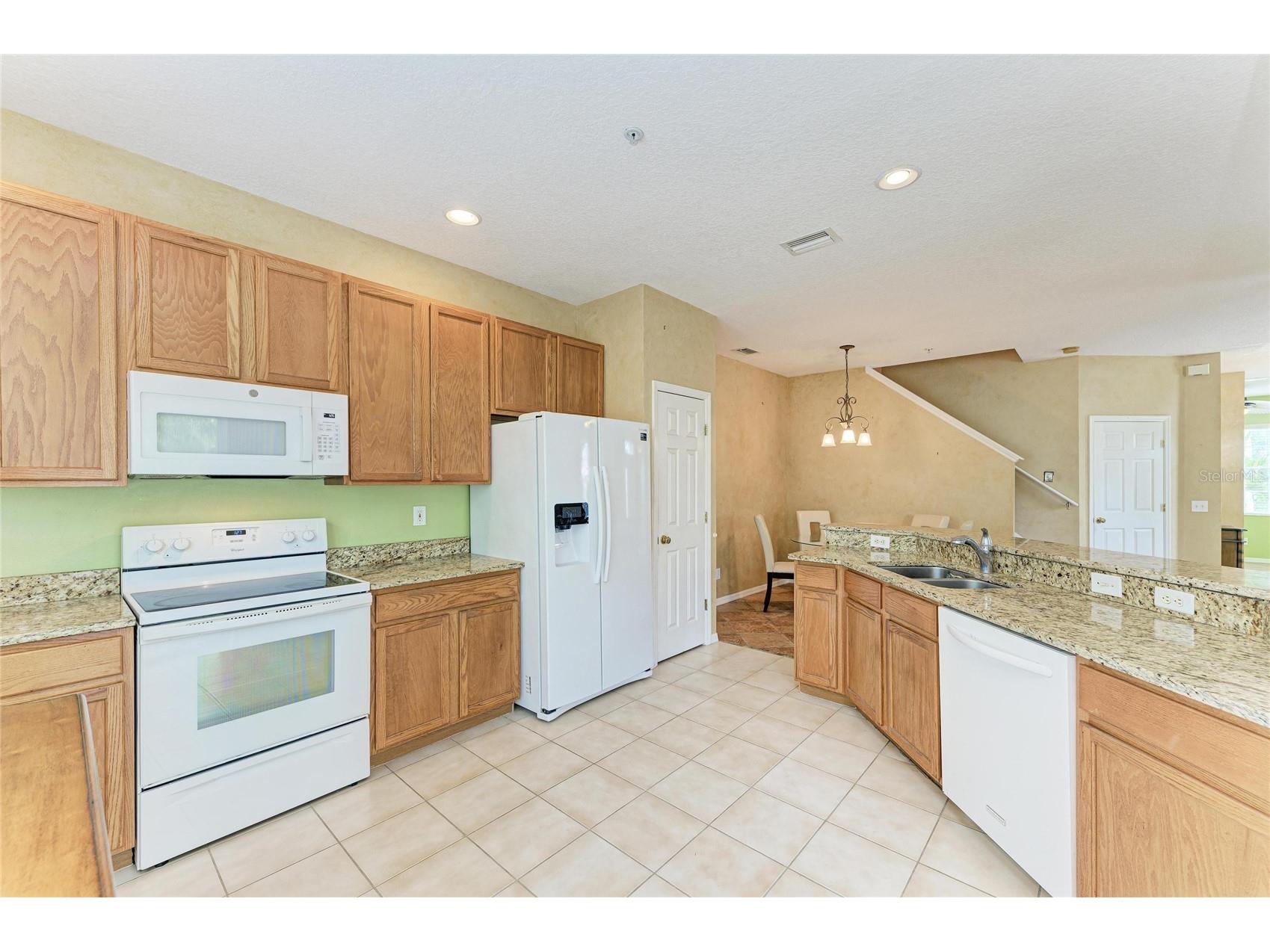 3931 Yellowstone Circle Sarasota FL 34233 A4695671 image17