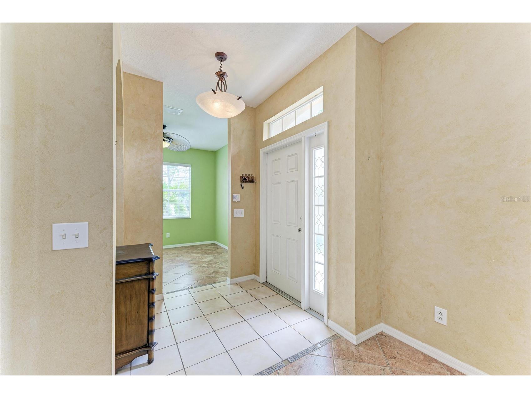 3931 Yellowstone Circle Sarasota FL 34233 A4695671 image5