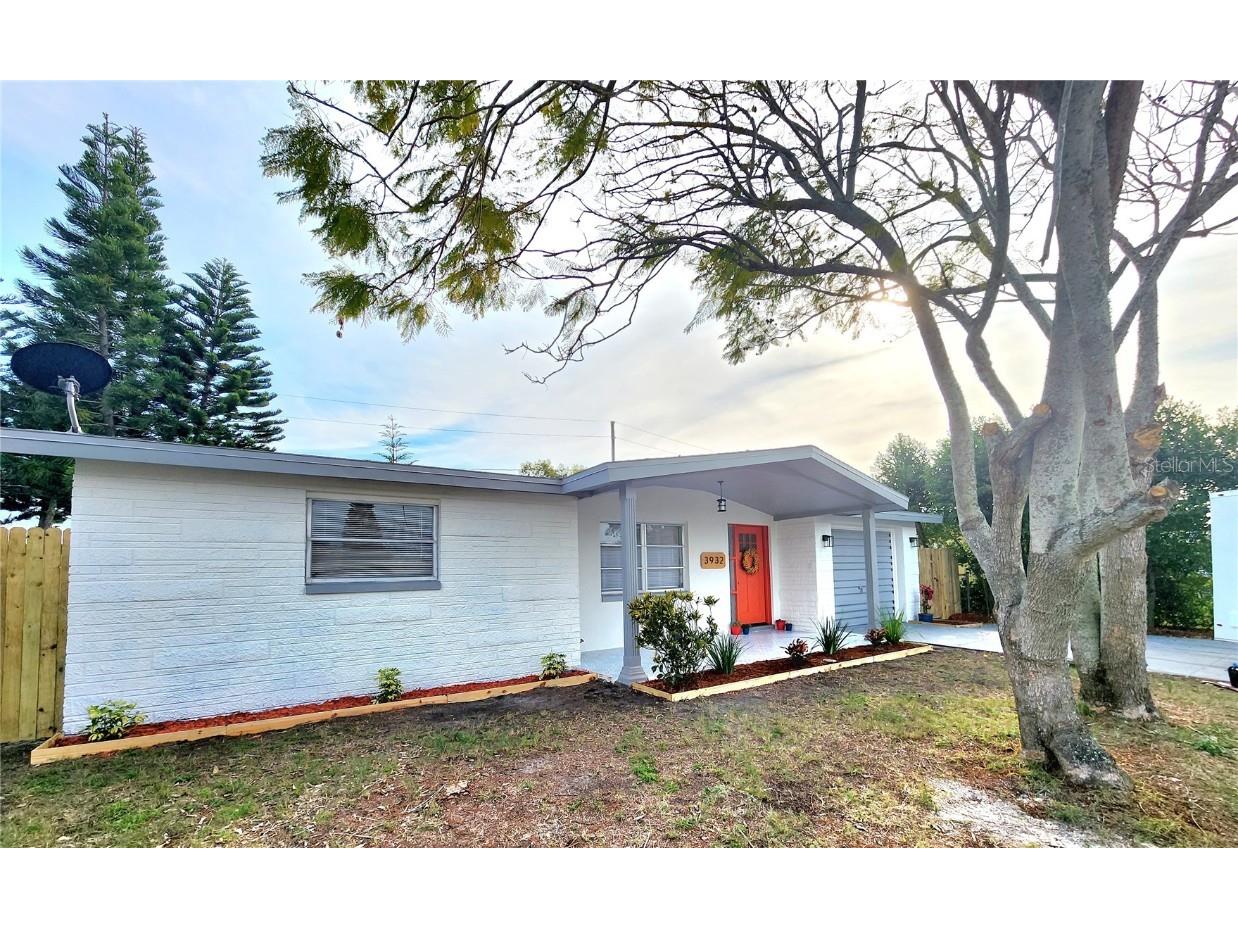 3932 Carioca Road Holiday FL 34691 T3429552 image1