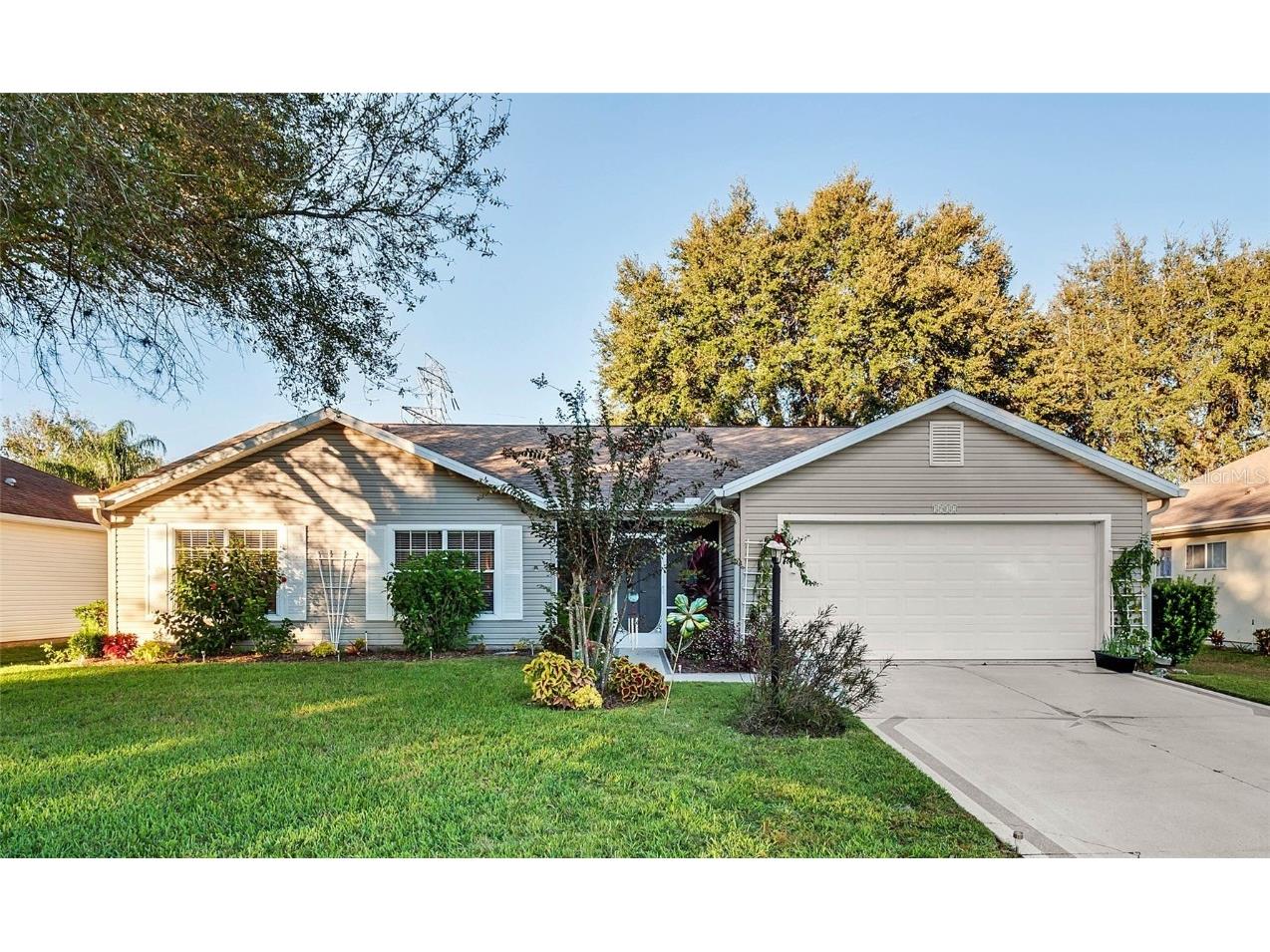 3932 Manor Oaks Court Leesburg FL 34748 O6195303 image1