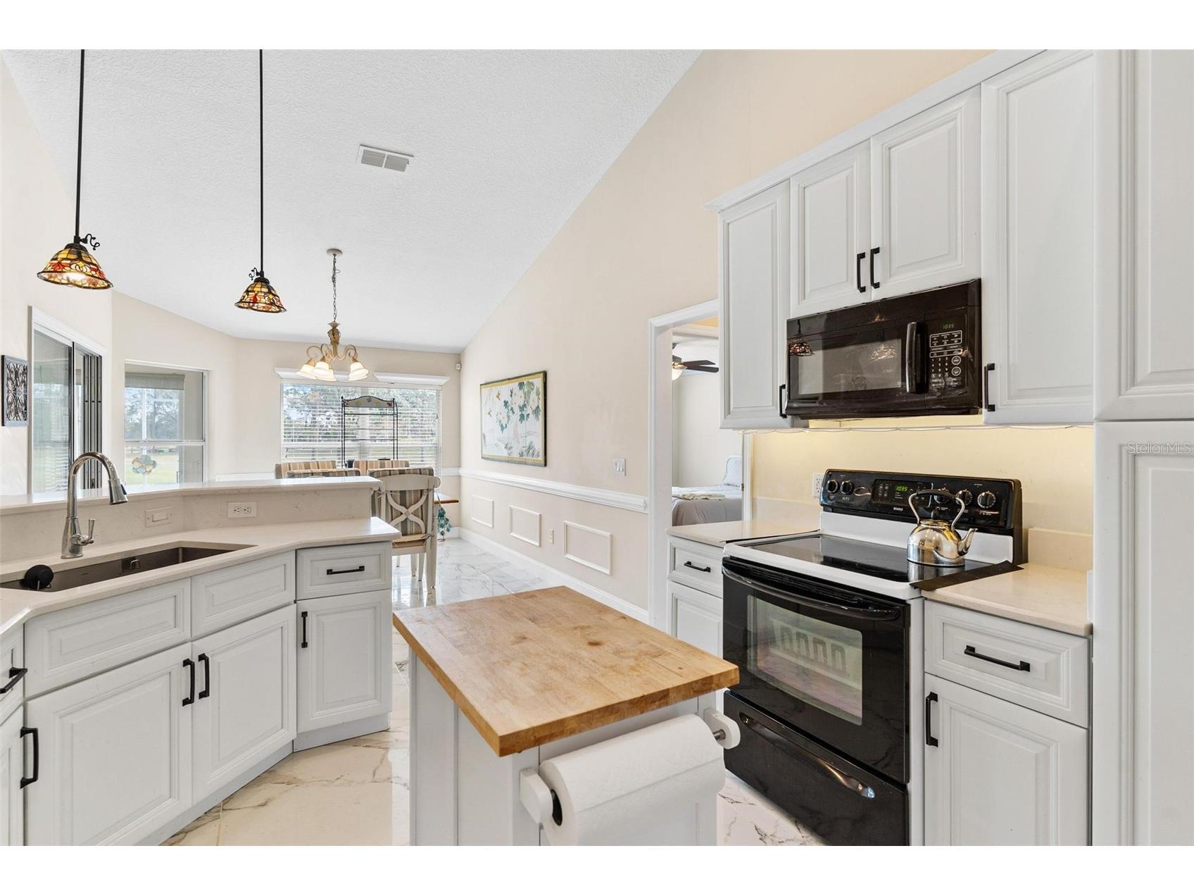 39320 Harbor Hills Boulevard Lady Lake FL 32159 - LAKE GRIFFIN G5090374 image16