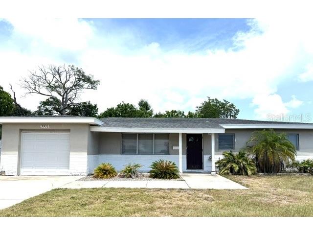 3933 58th Lane N Saint Petersburg FL 33709 TB8523692 image1