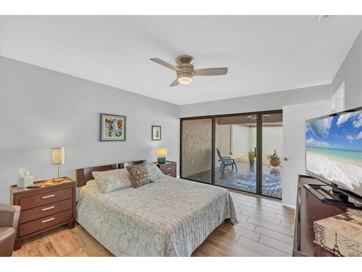 3933 Glen Oaks Manor Drive Sarasota FL 34232 A4642718 image18