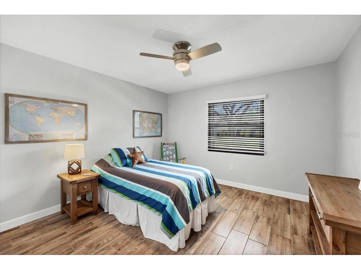 3933 Glen Oaks Manor Drive Sarasota FL 34232 A4642718 image22