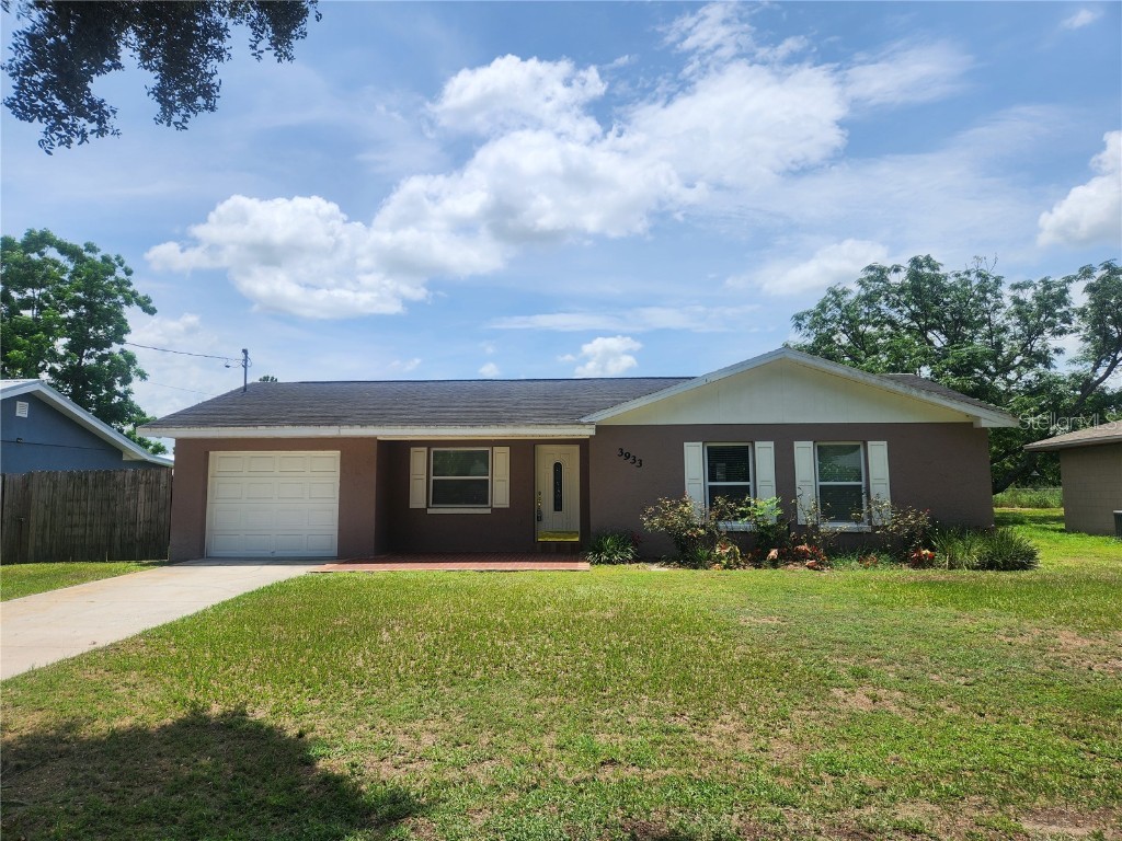 3933 Strickland Court Lakeland FL 33812 P4935534 image1