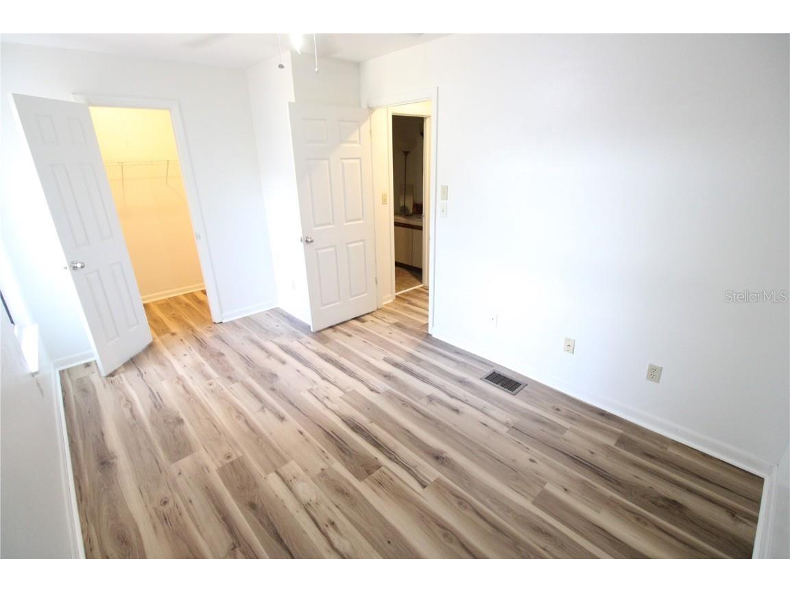 3933 SW 26th Drive #D Gainesville FL 32608 GC534342 image9