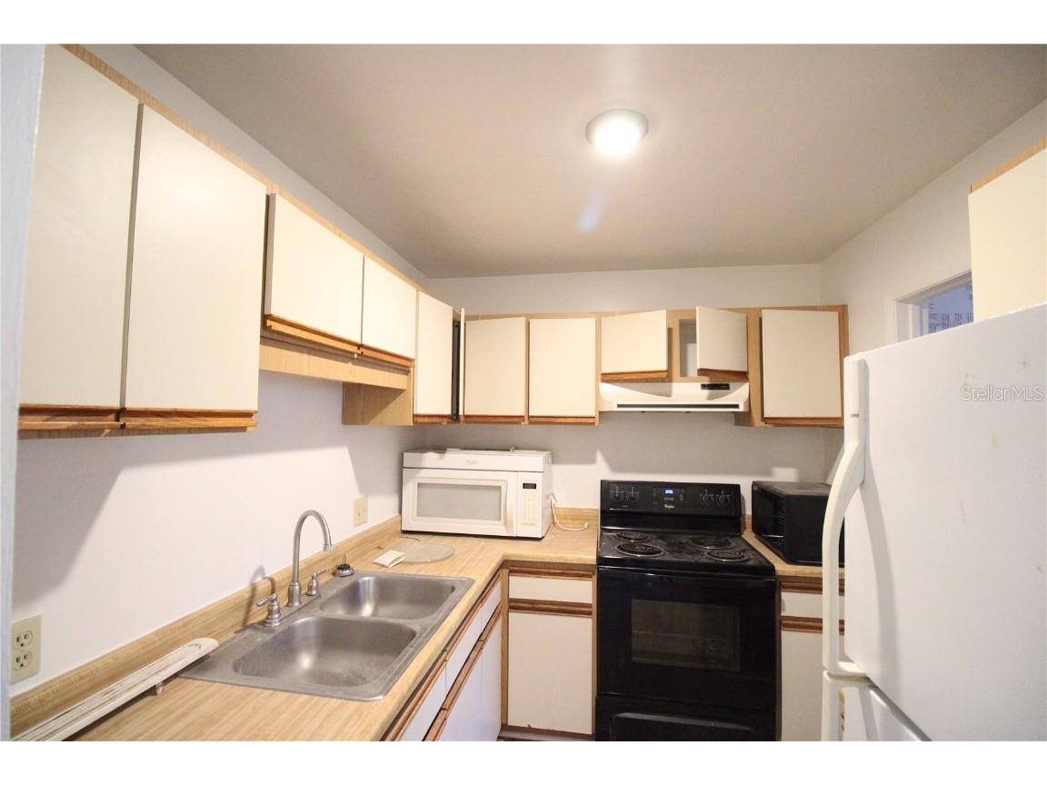 3933 SW 26th Drive #D Gainesville FL 32608 GC534684 image5