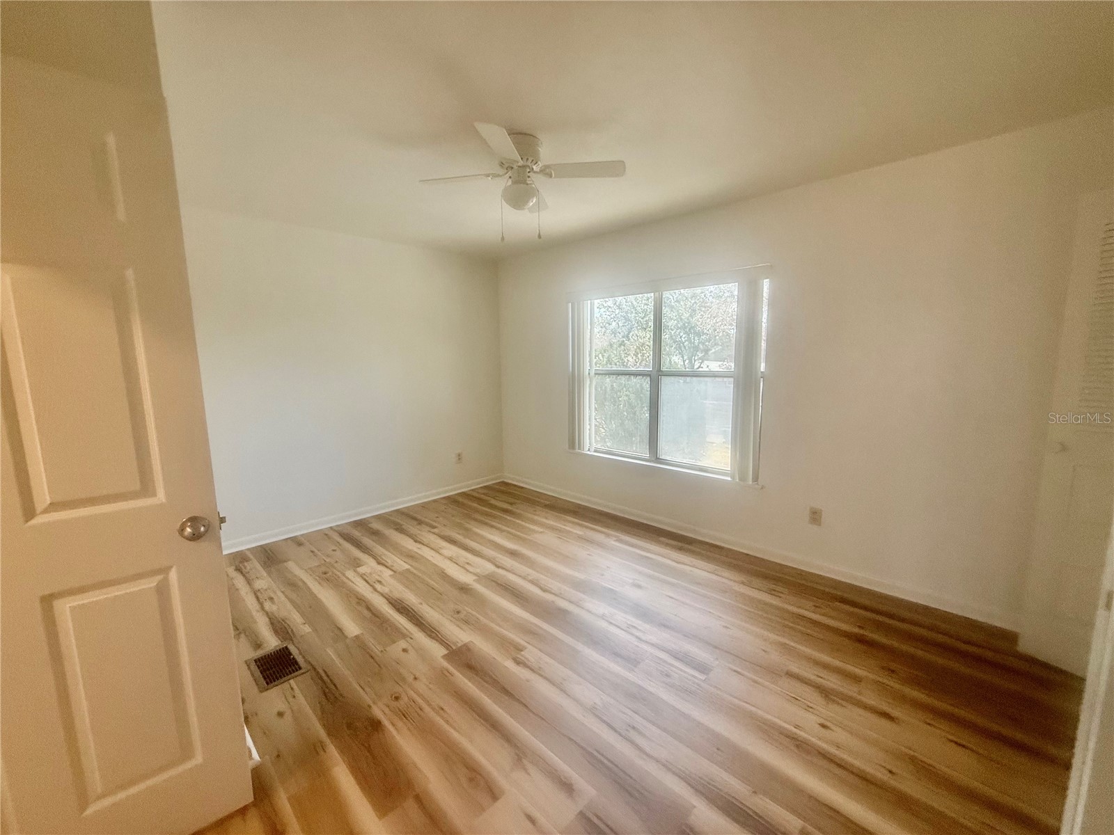 3933 SW 26th Drive #D Gainesville FL 32608 GC537565 image4