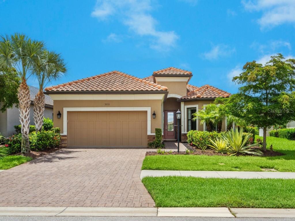 3933 Waypoint Avenue Osprey FL 34229 A4615178 image1
