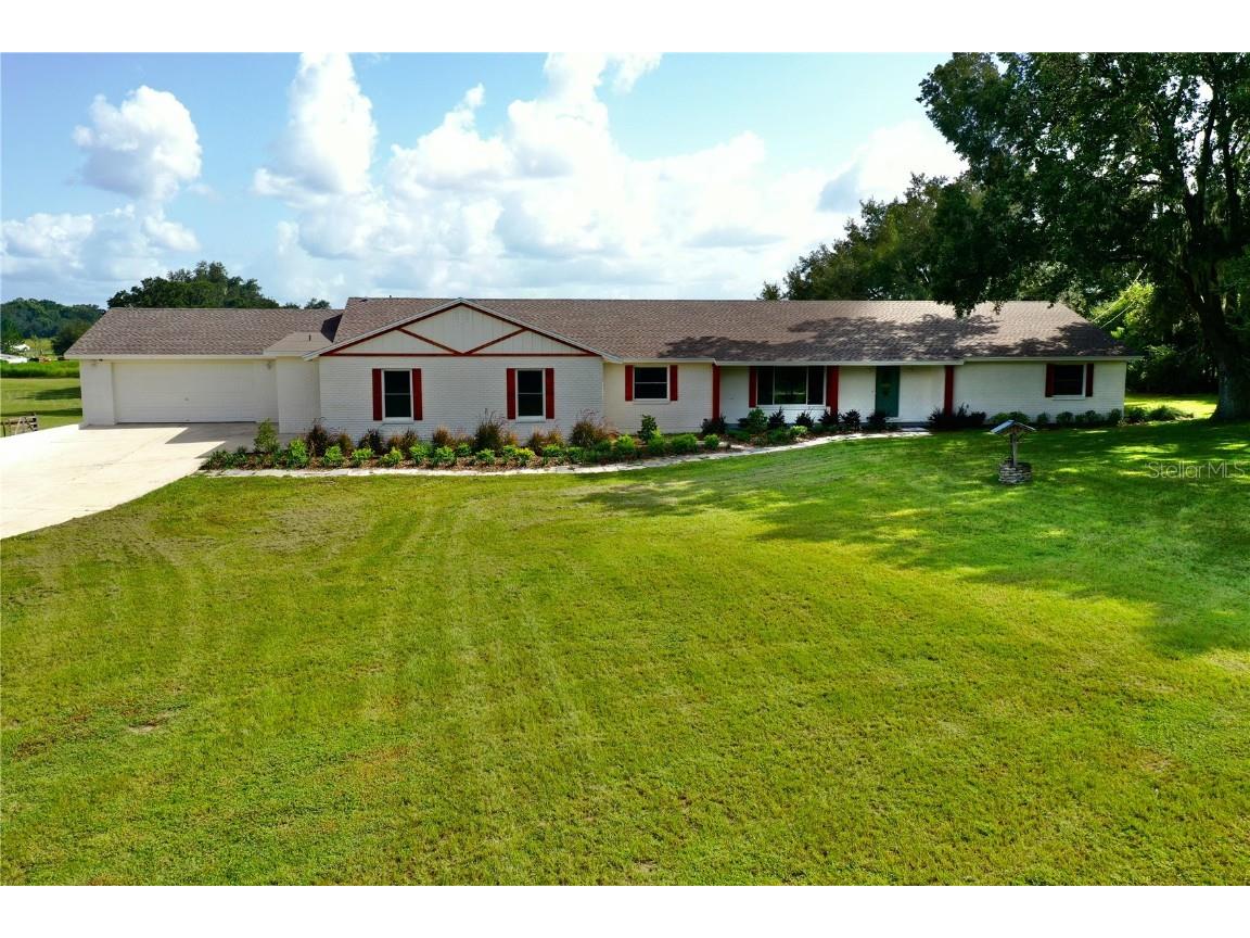 39330 Clinton Avenue Dade City FL 33525 T3467393 image1