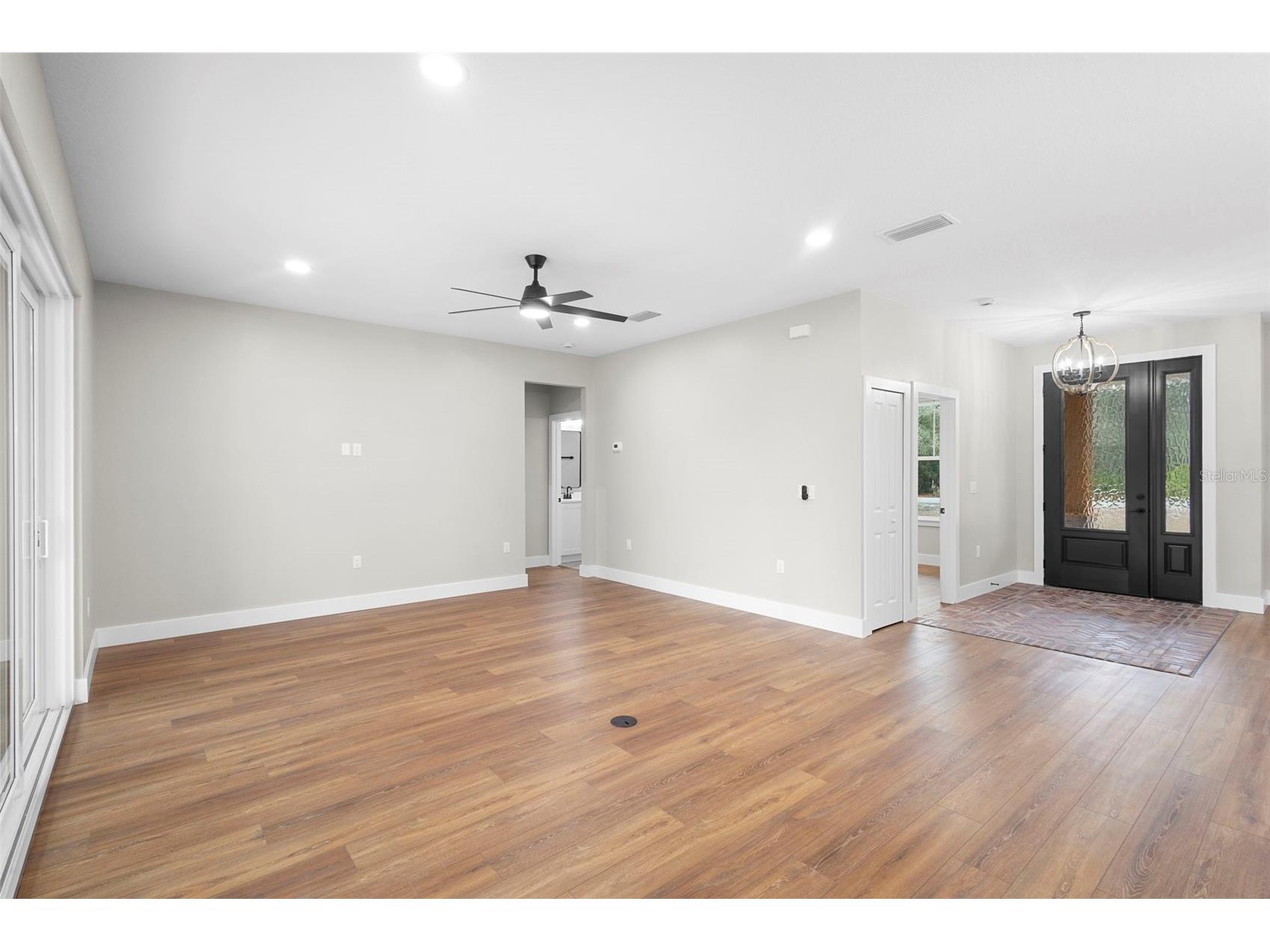 39330 Greenbrier Street Eustis FL 32736 - LAKE NORRIS V4947600 image15