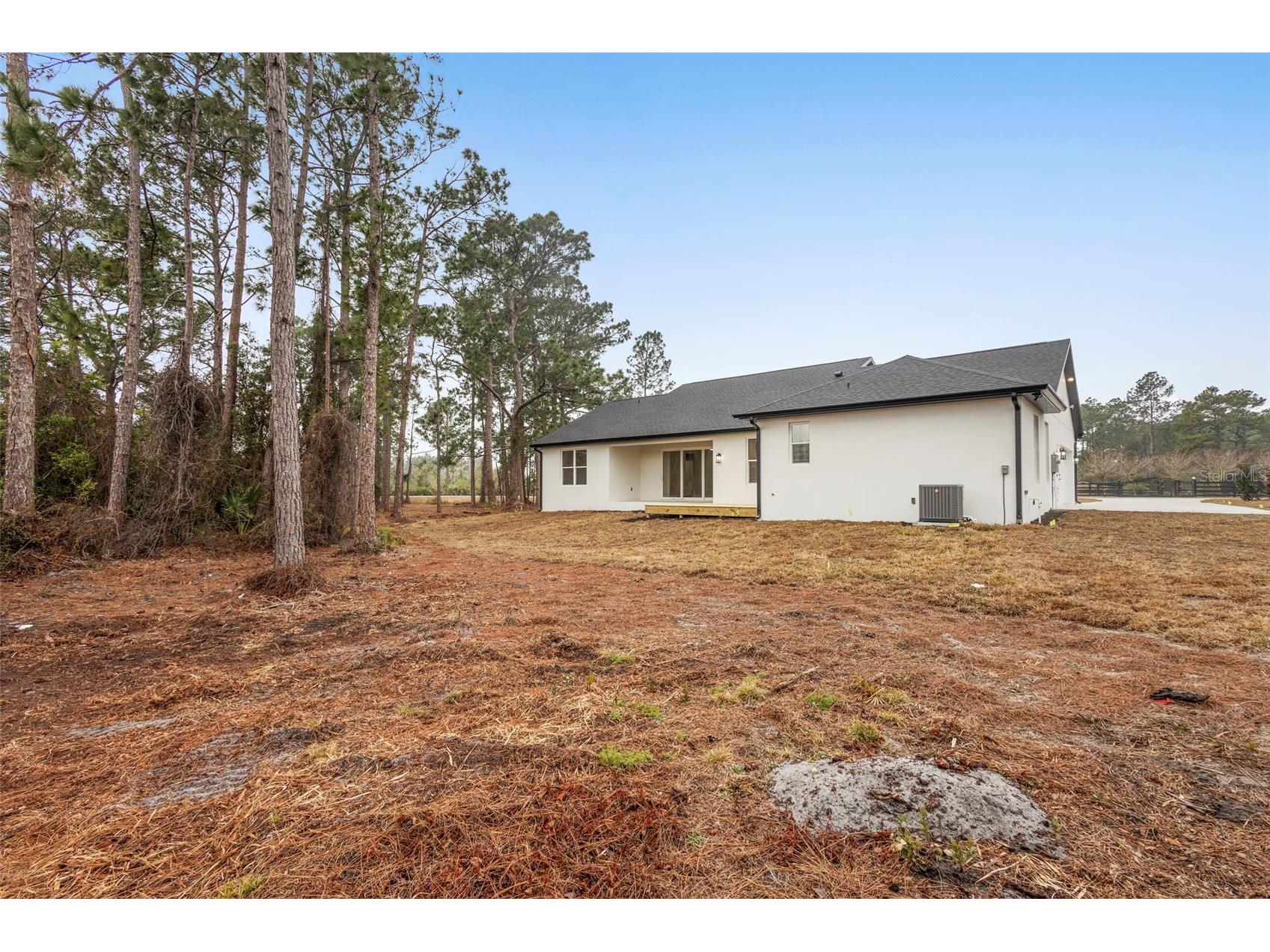 39330 Greenbrier Street Eustis FL 32736 - LAKE NORRIS V4947600 image39
