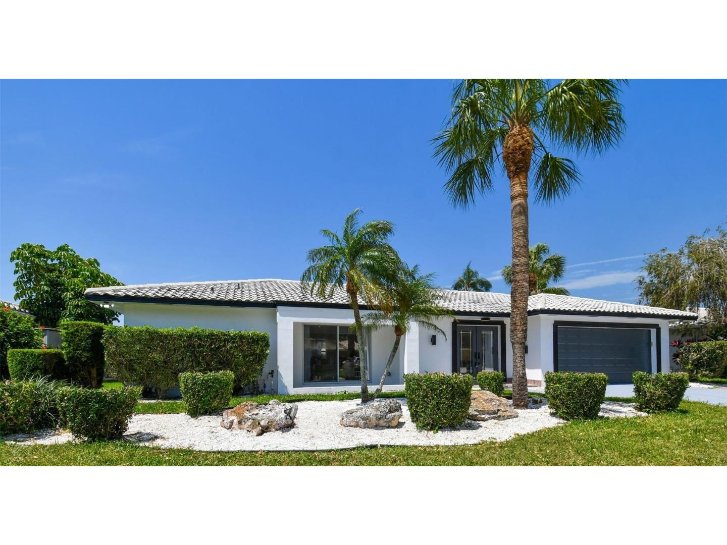 3934 Doral Drive Tampa FL 33634 - CANAL TO TAMPA BAY T3518159 image1