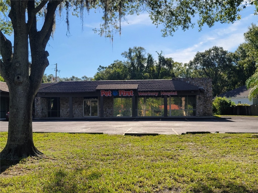 3934 Lake Padgett Drive Land O Lakes FL 34639 U8214198 image1