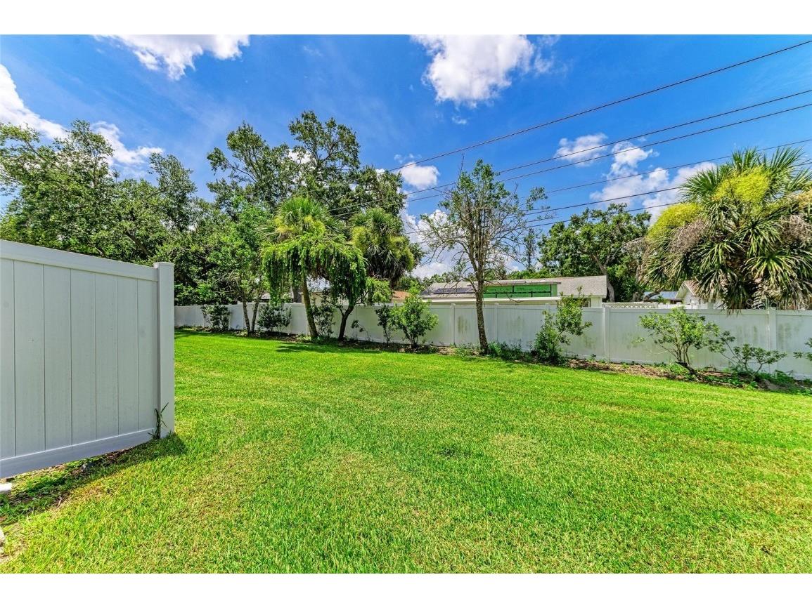 3934 Yellowstone Circle Sarasota FL 34233 A4658224 image12