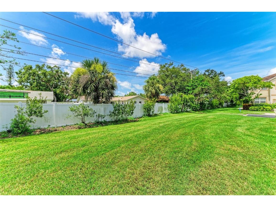 3934 Yellowstone Circle Sarasota FL 34233 A4658224 image13