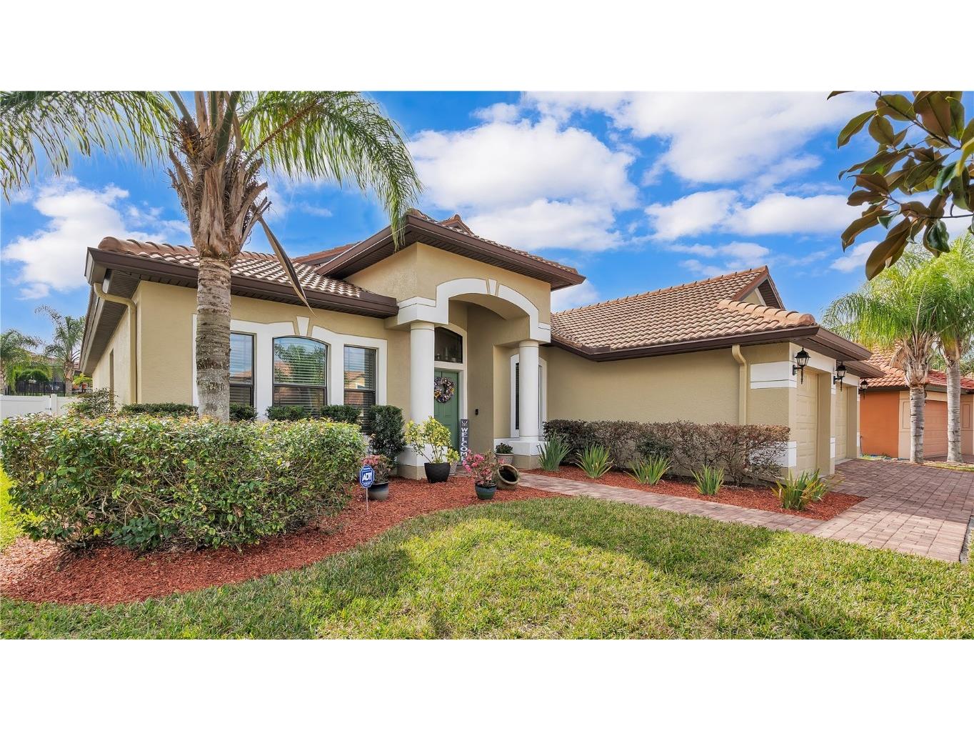 3935 Sunset Lake Drive Lakeland FL 33810 L4942109 image1