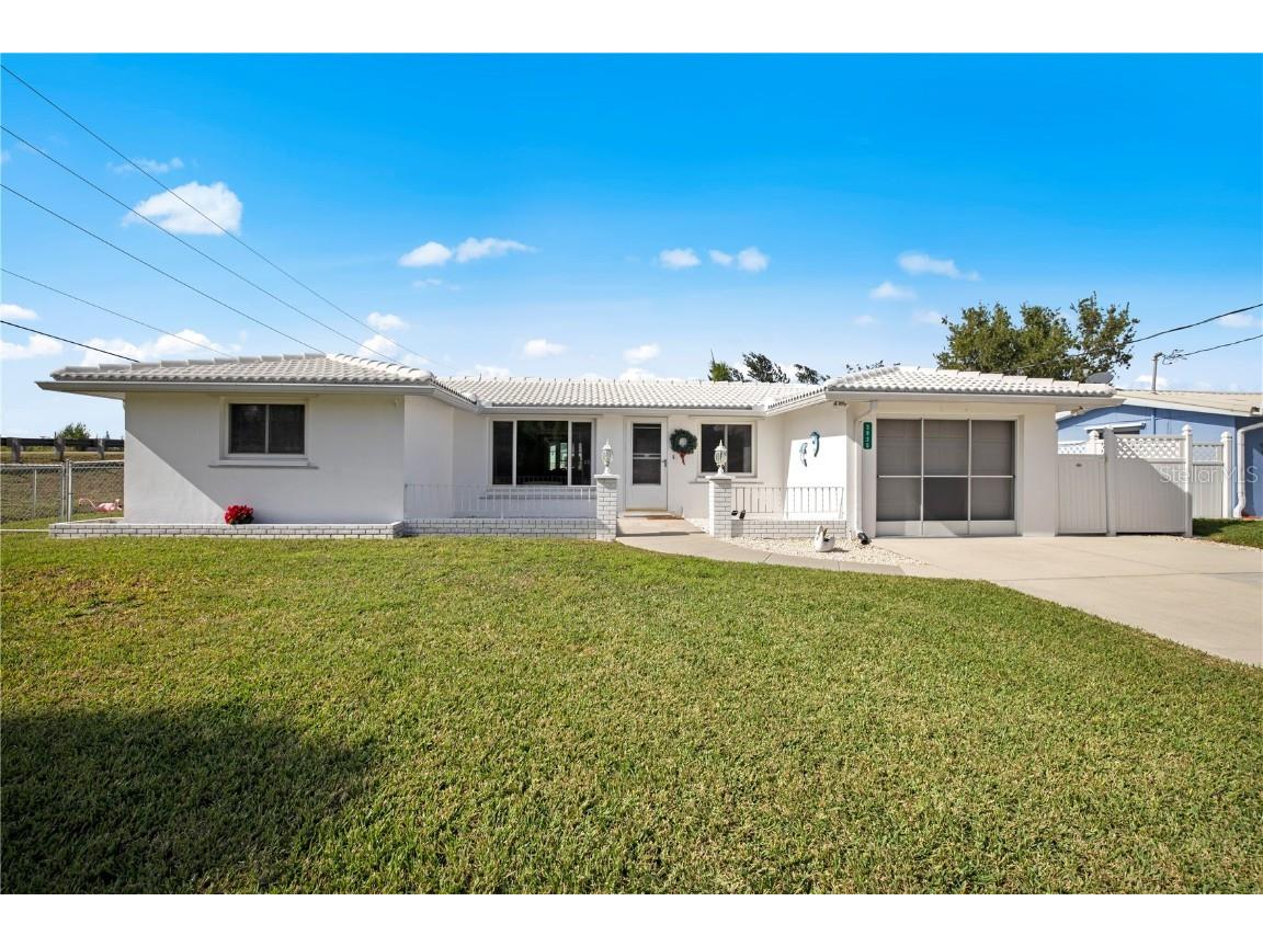 3935 Wisteria Place Punta Gorda FL 33950 C7485019 image1