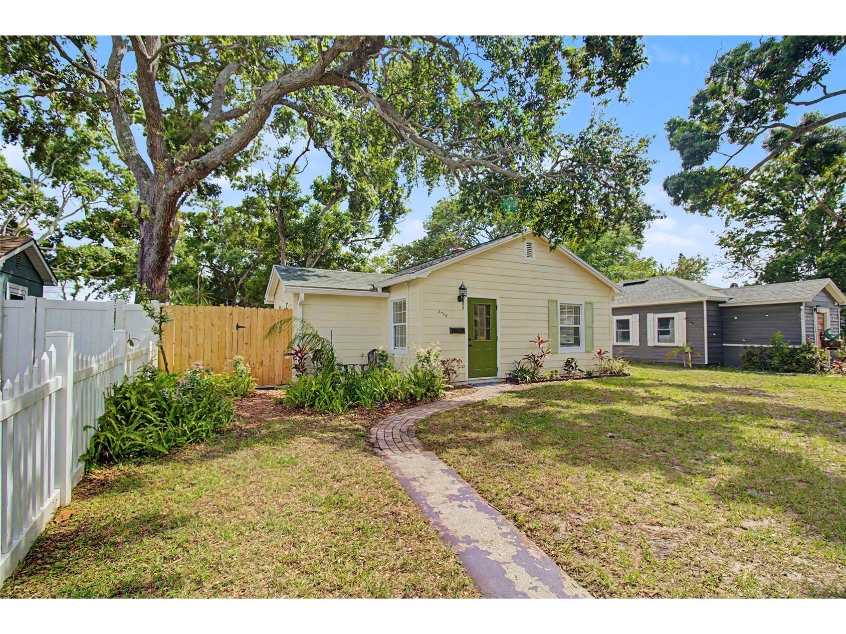 3936 3rd Avenue N Saint Petersburg FL 33713 TB8508484 image2