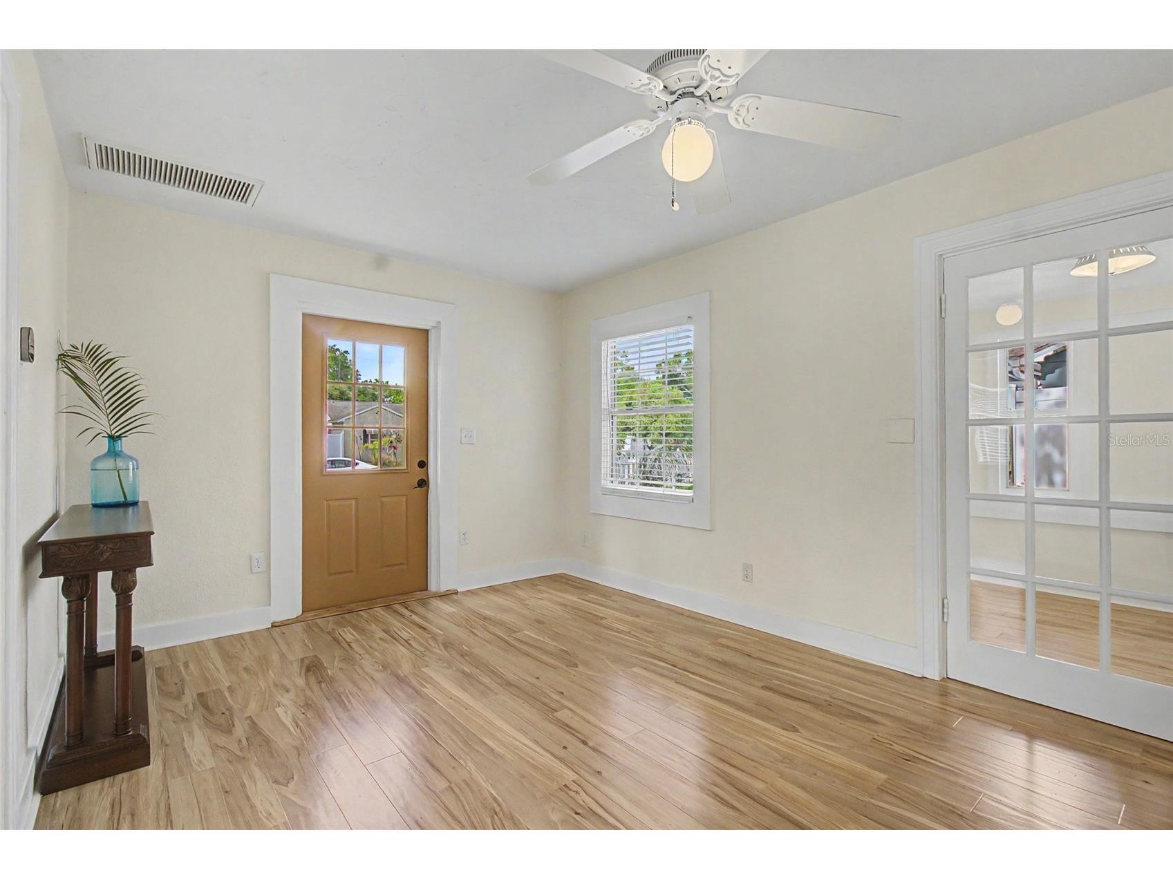 3936 3rd Avenue N Saint Petersburg FL 33713 TB8508484 image5