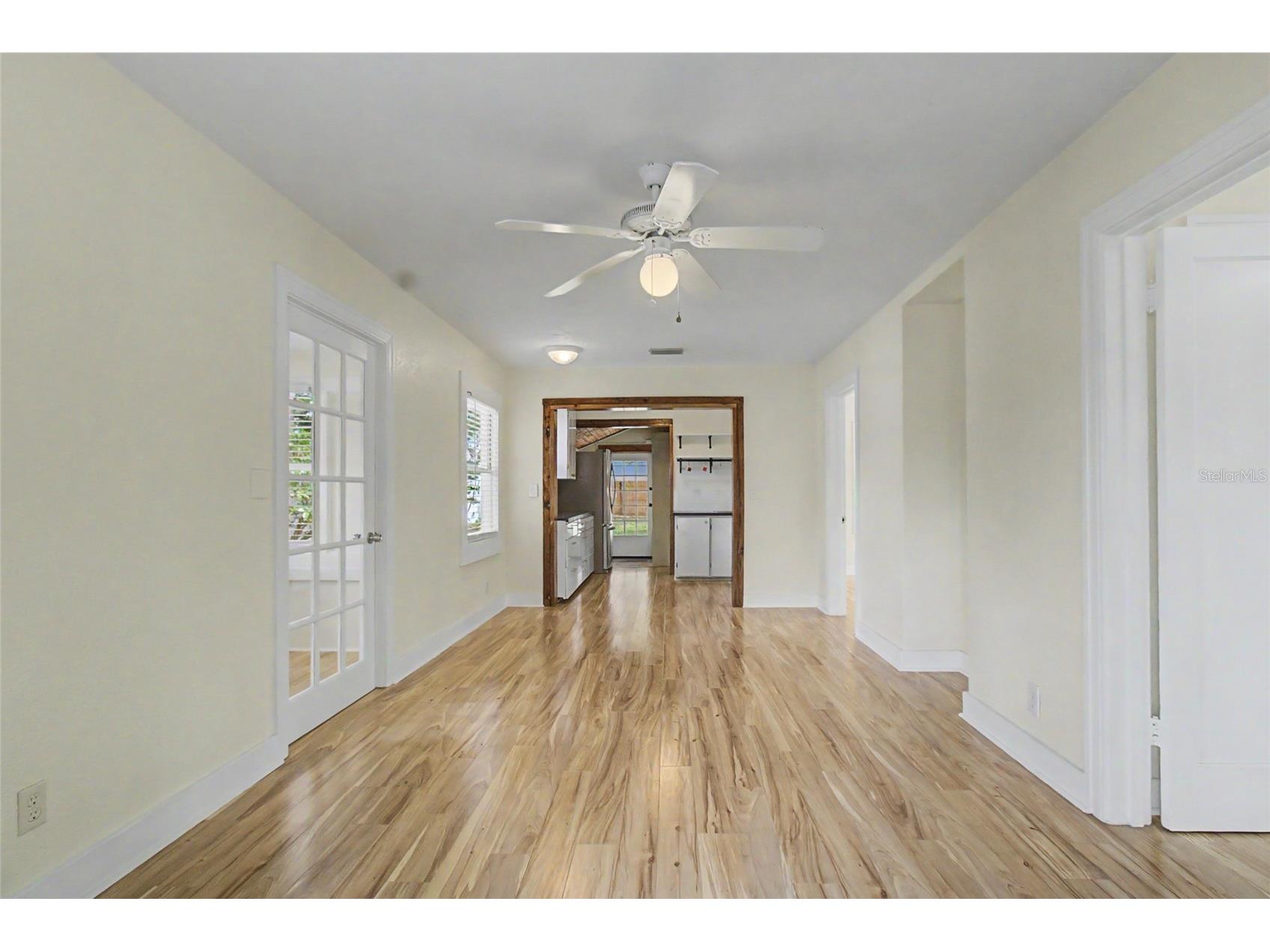 3936 3rd Avenue N Saint Petersburg FL 33713 TB8508484 image7