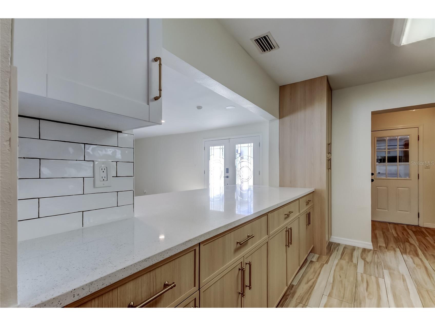 3936 E Eden Roc Circle Tampa FL 33634 TB8480031 image16