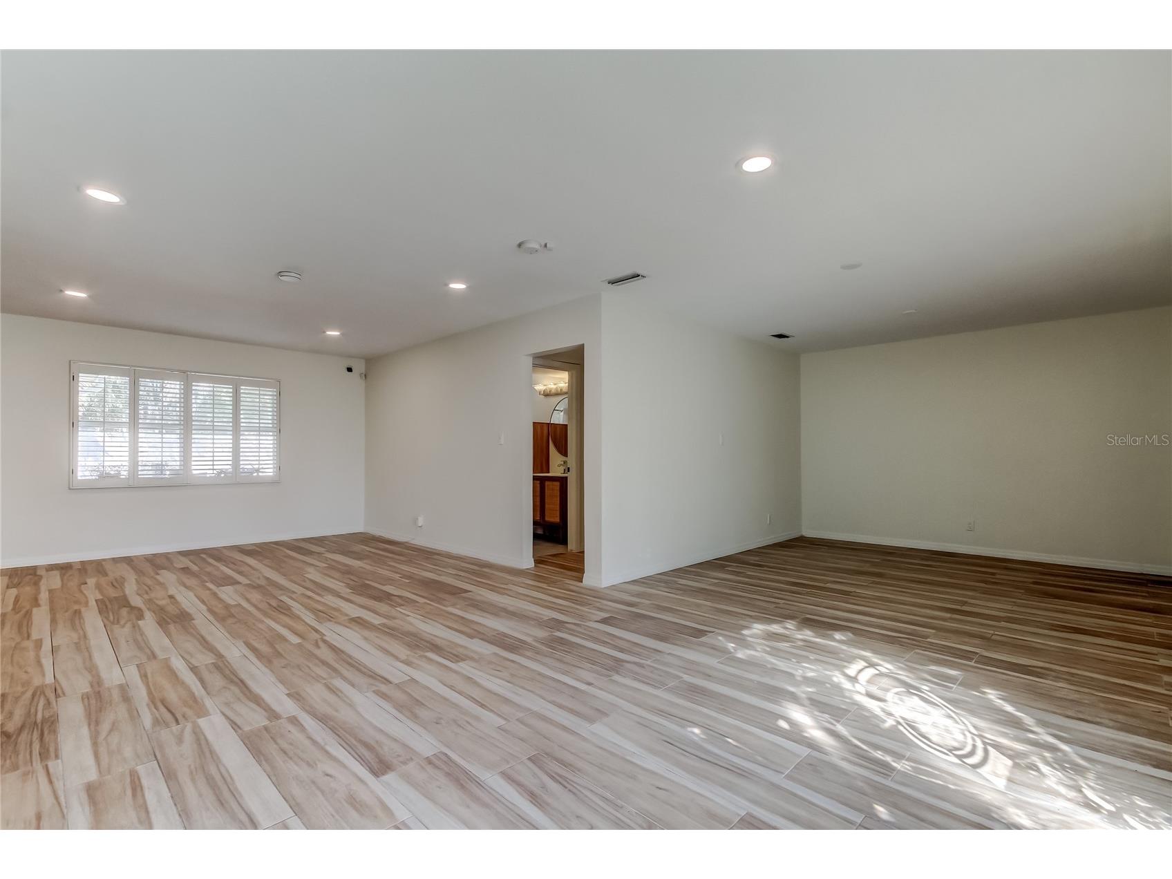 3936 E Eden Roc Circle Tampa FL 33634 TB8480031 image2