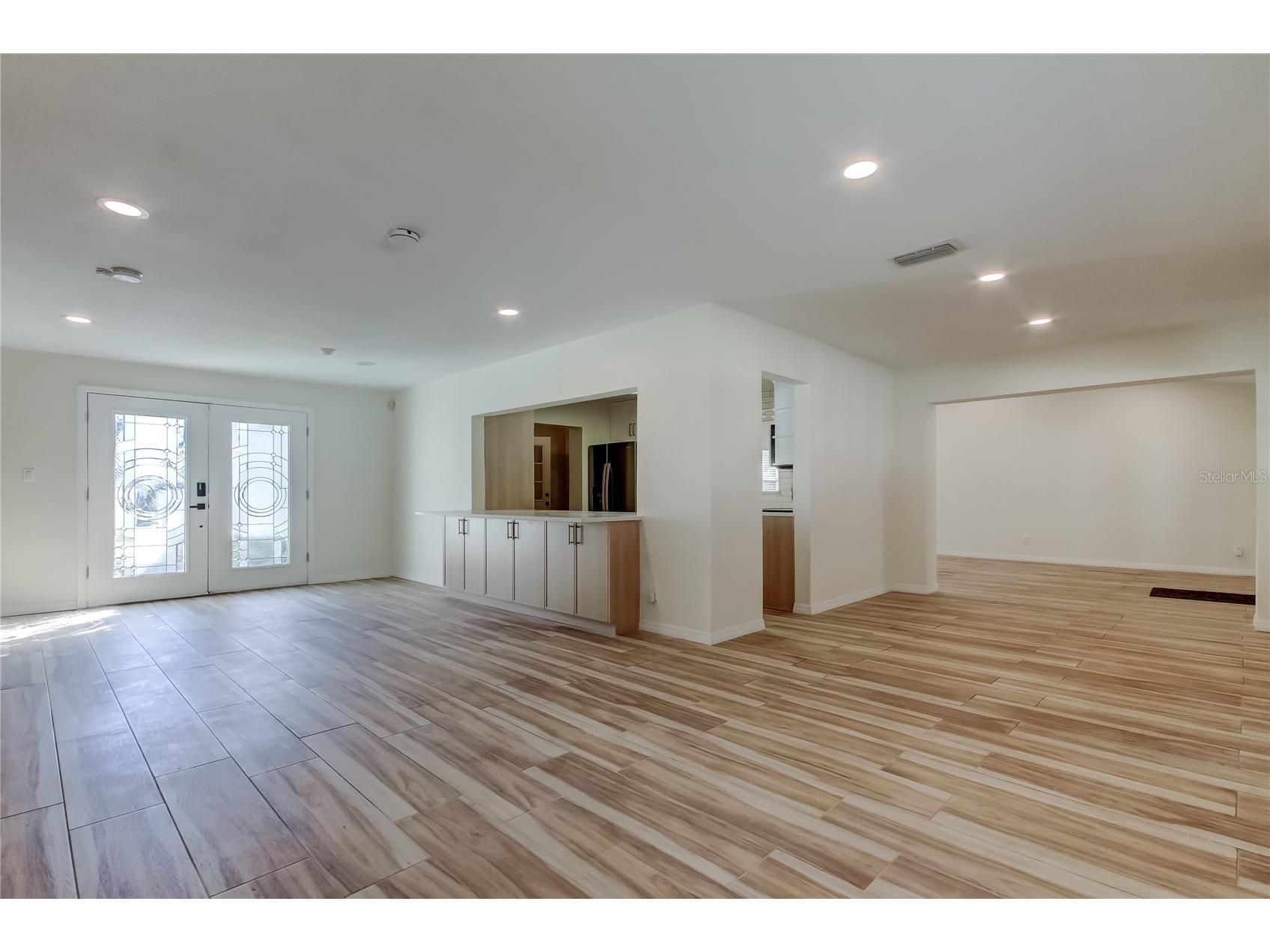 3936 E Eden Roc Circle Tampa FL 33634 TB8480031 image4