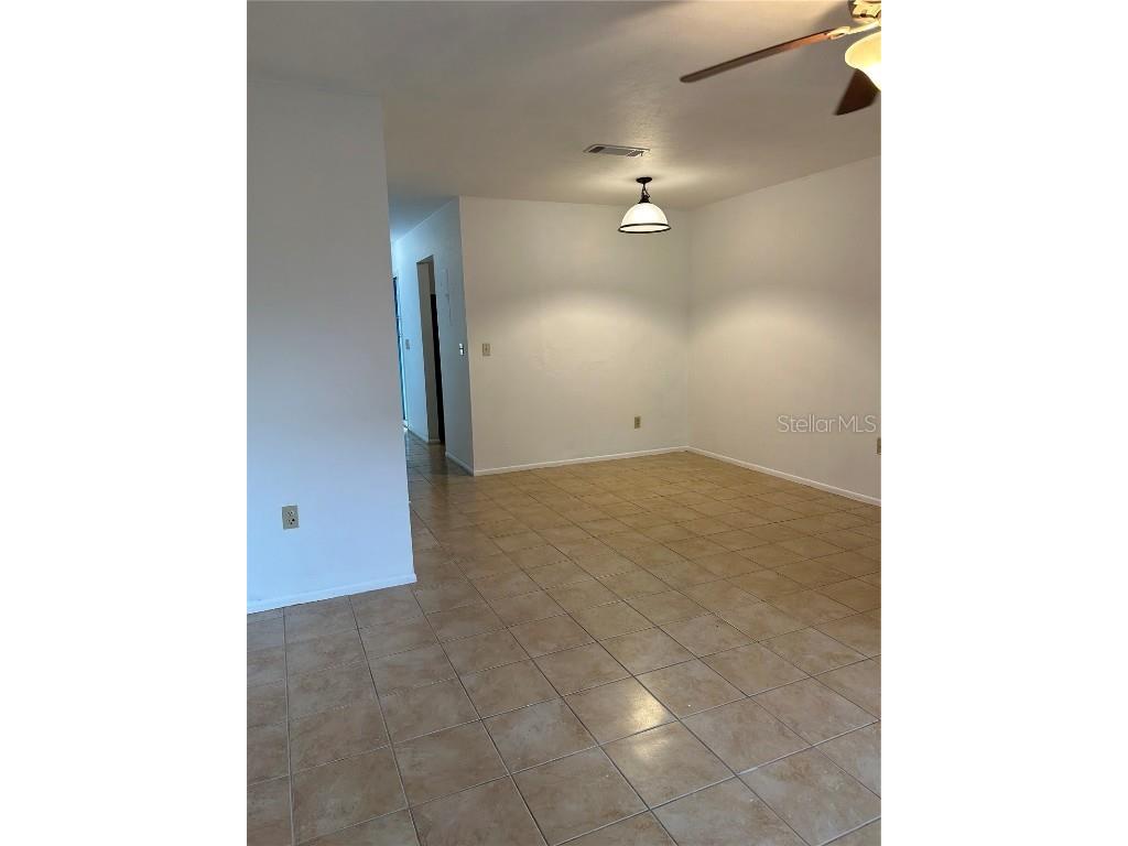 3936 SW 26th Terrace #B Gainesville FL 32608 OM702409 image2