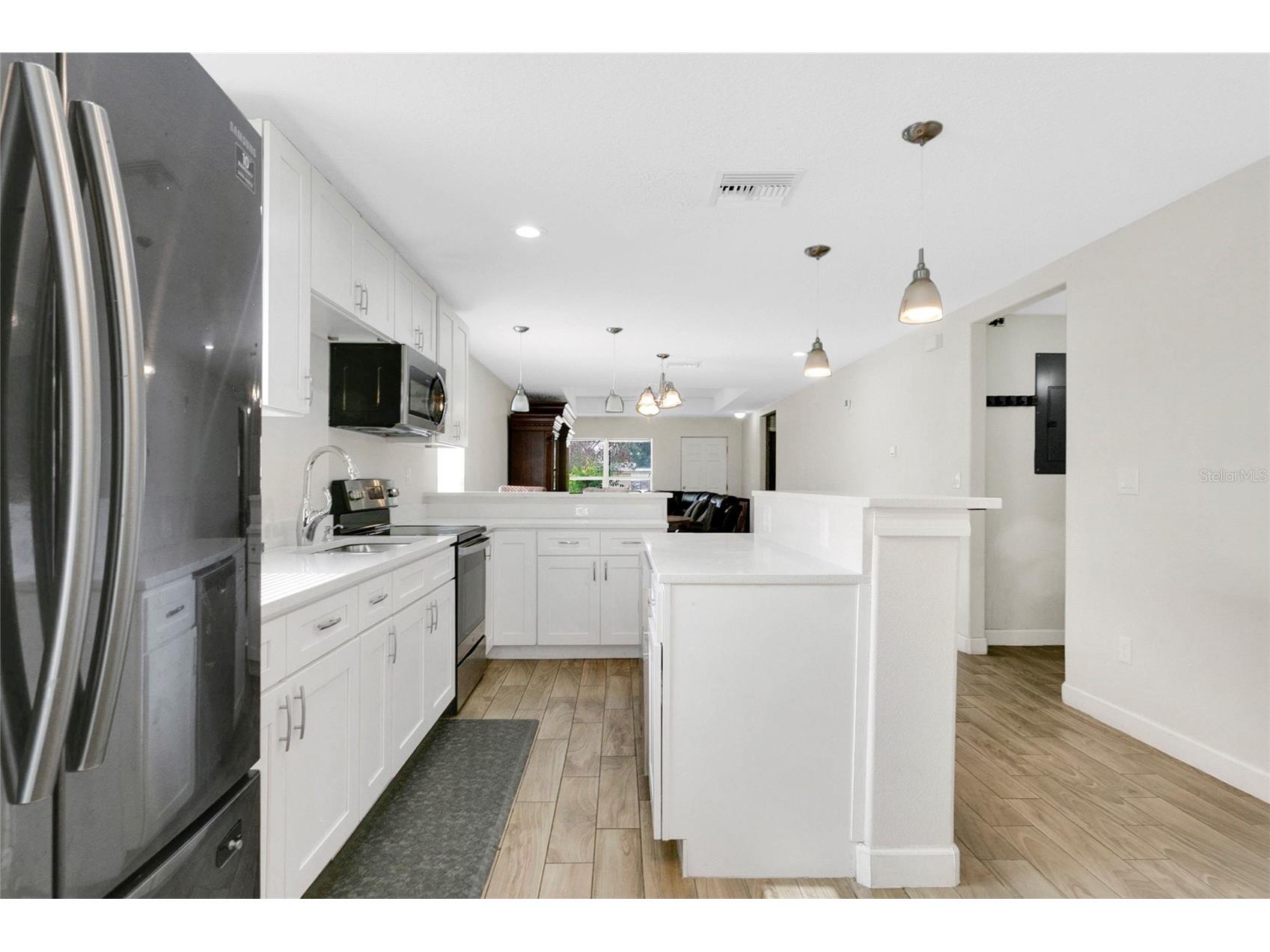 3936 Thomas Street Orlando FL 32805 O6408302 image11