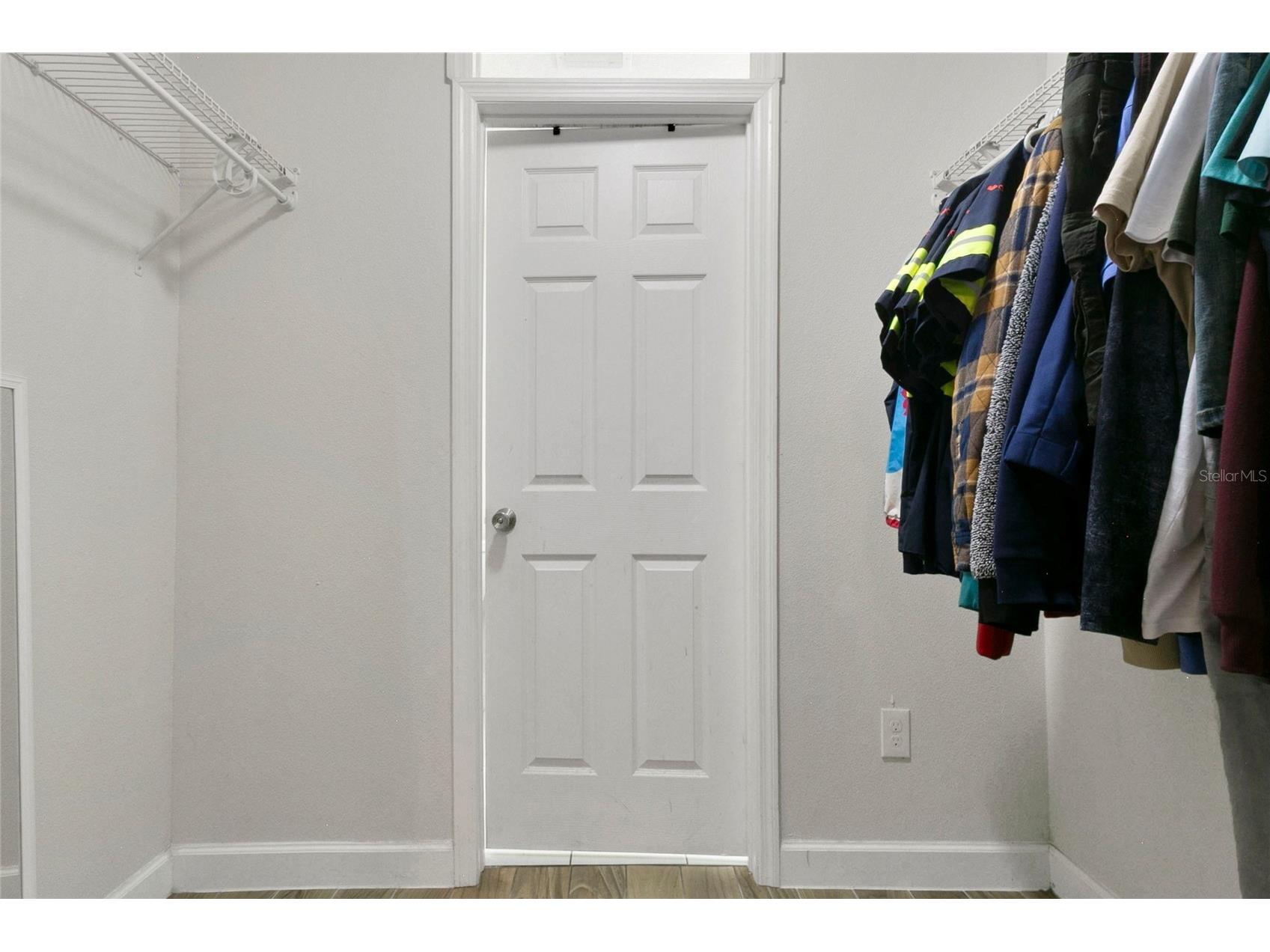 3936 Thomas Street Orlando FL 32805 O6408302 image4