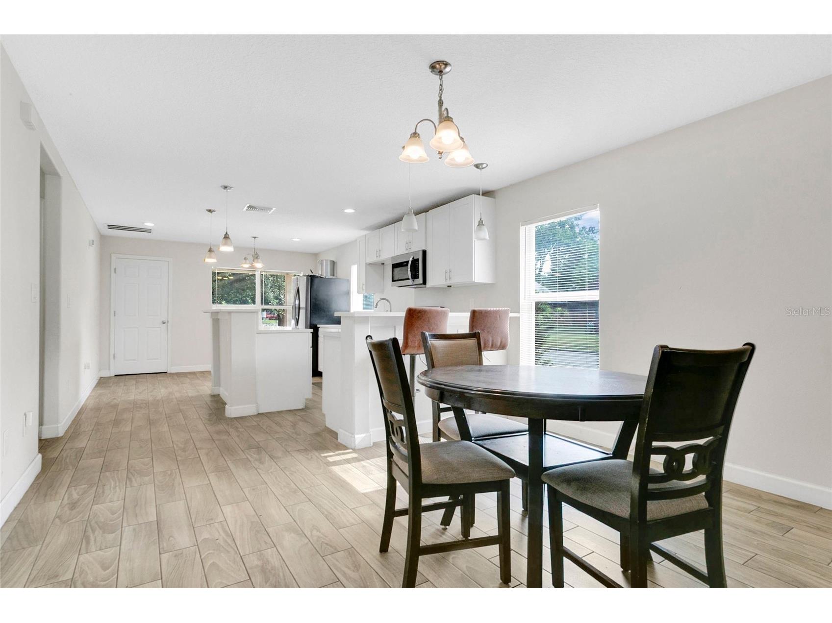 3936 Thomas Street Orlando FL 32805 O6408302 image8