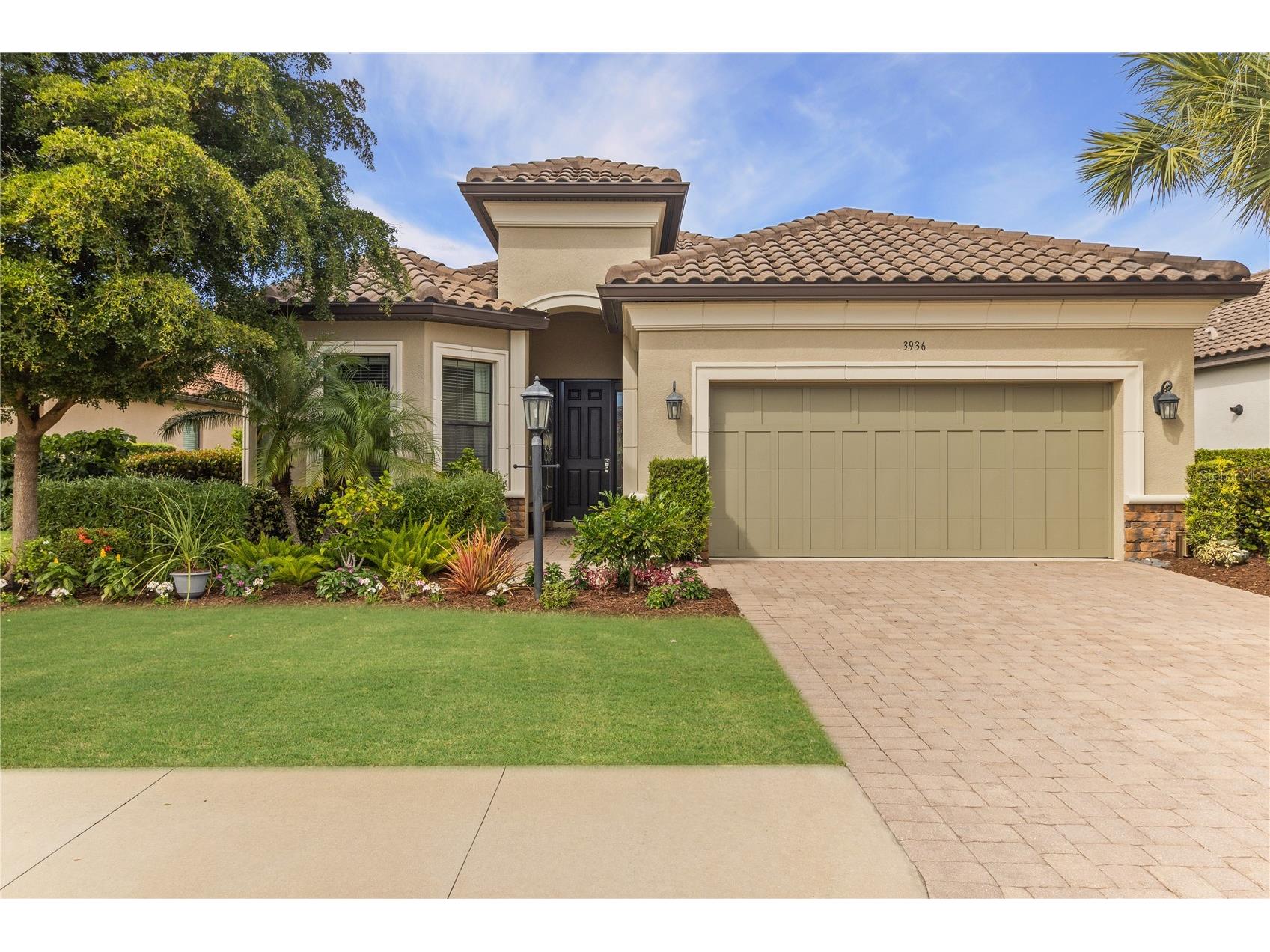 3936 Waypoint Avenue Osprey FL 34229 A4670043 image1