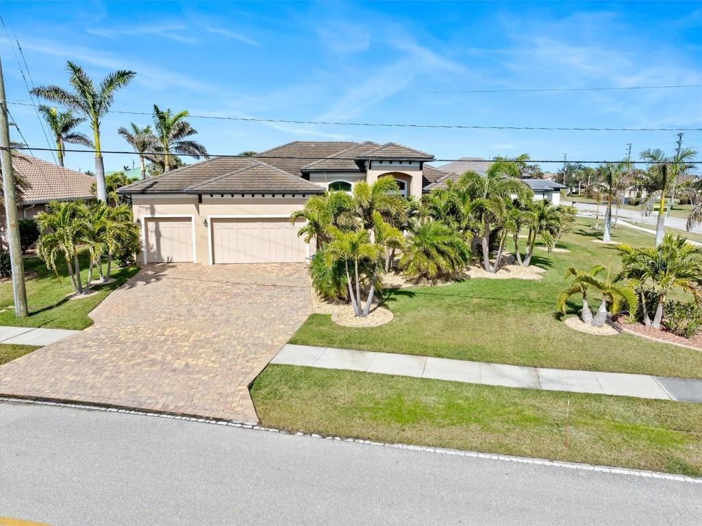3937 Bal Harbor Boulevard Punta Gorda FL 33950 C7516537 image1