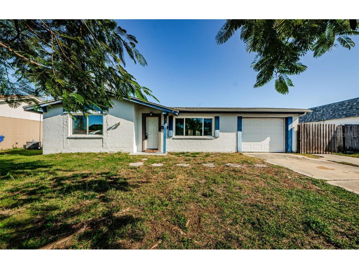 3937 Claremont Drive New Port Richey FL 34652 U8234023 image1