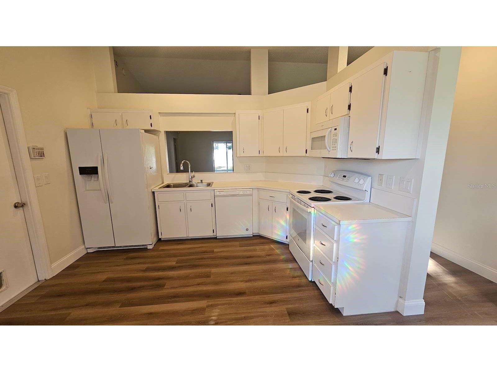 3938 Creek Woods Drive Plant City FL 33563 TB8518609 image2