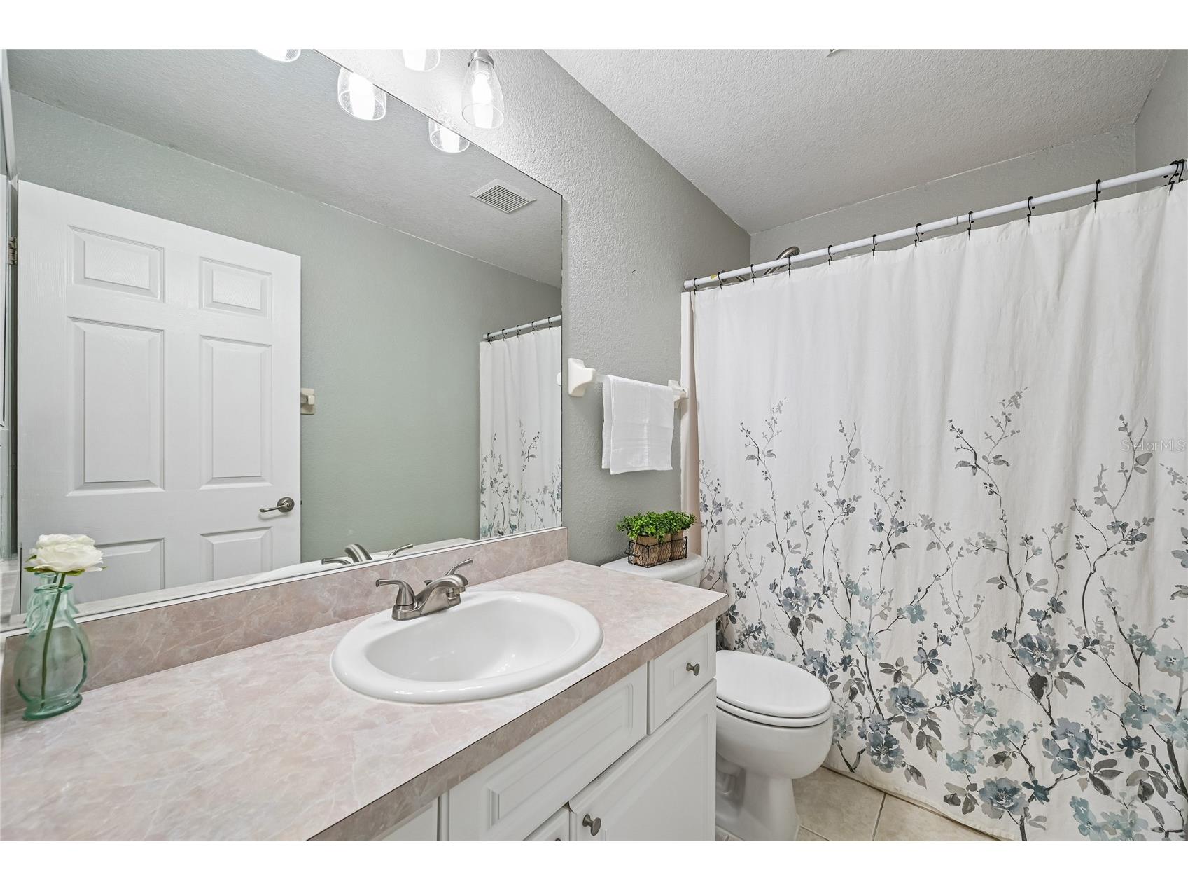 3938 Lovering Avenue North Port FL 34286 A4693914 image40
