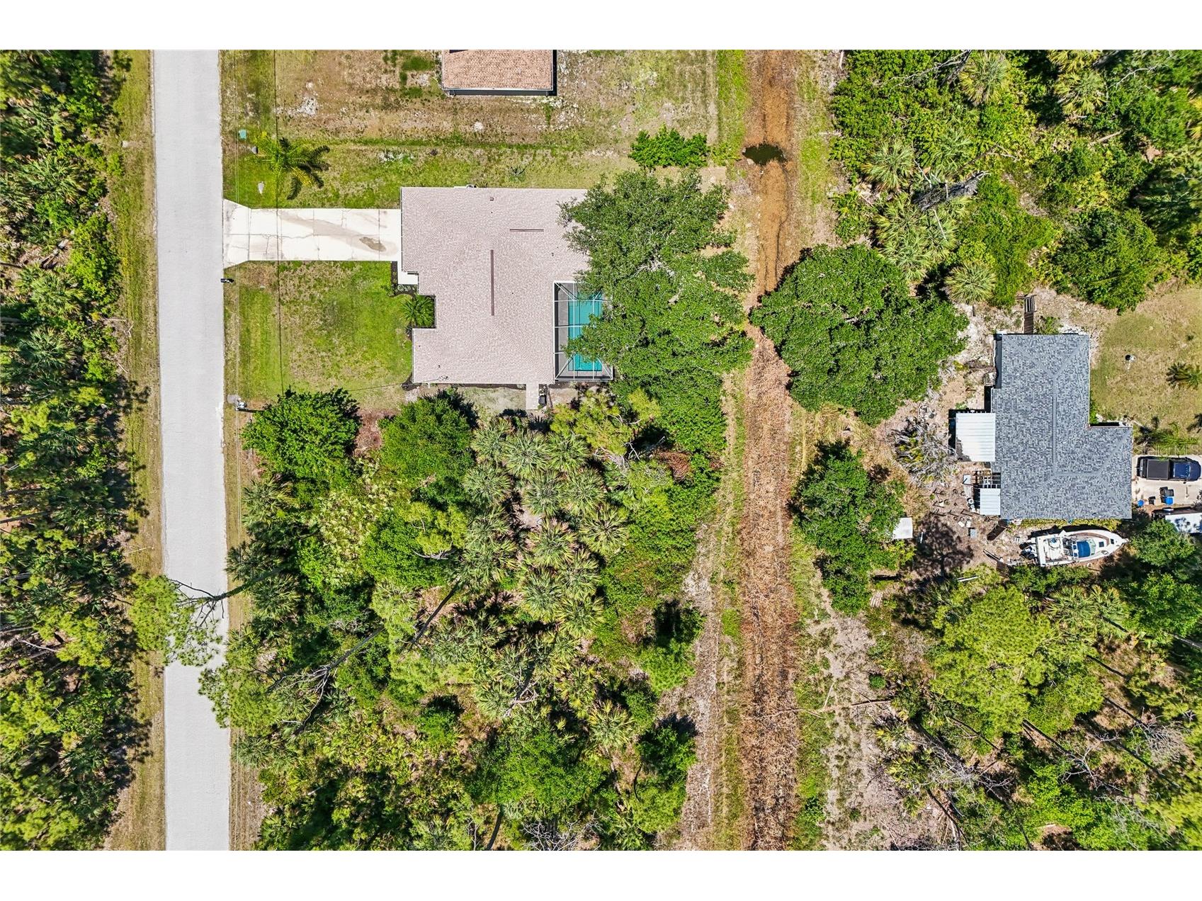 3938 Lovering Avenue North Port FL 34286 A4693914 image59