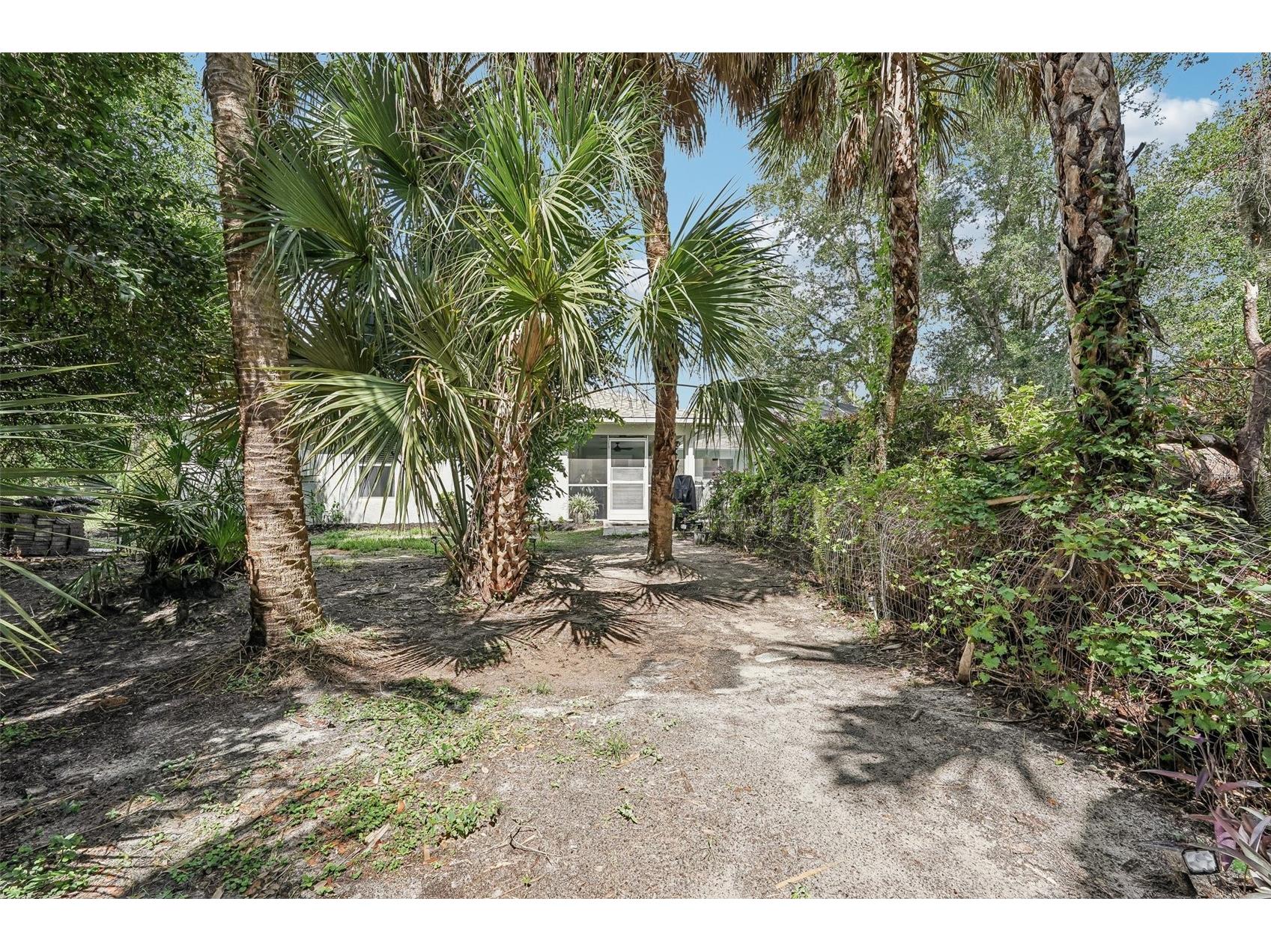 3938 Lovering Avenue North Port FL 34286 A4693914 image68