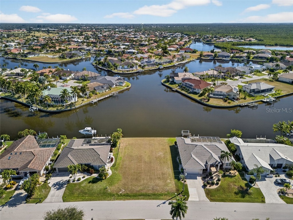 3938 San Pietro Court Punta Gorda FL 33950 - MALTESE CANAL C7518403 image1