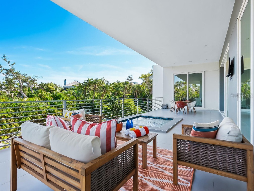 3939 Higel Avenue Sarasota FL 34242 - COCOANUT BAYOU A4675610 image16