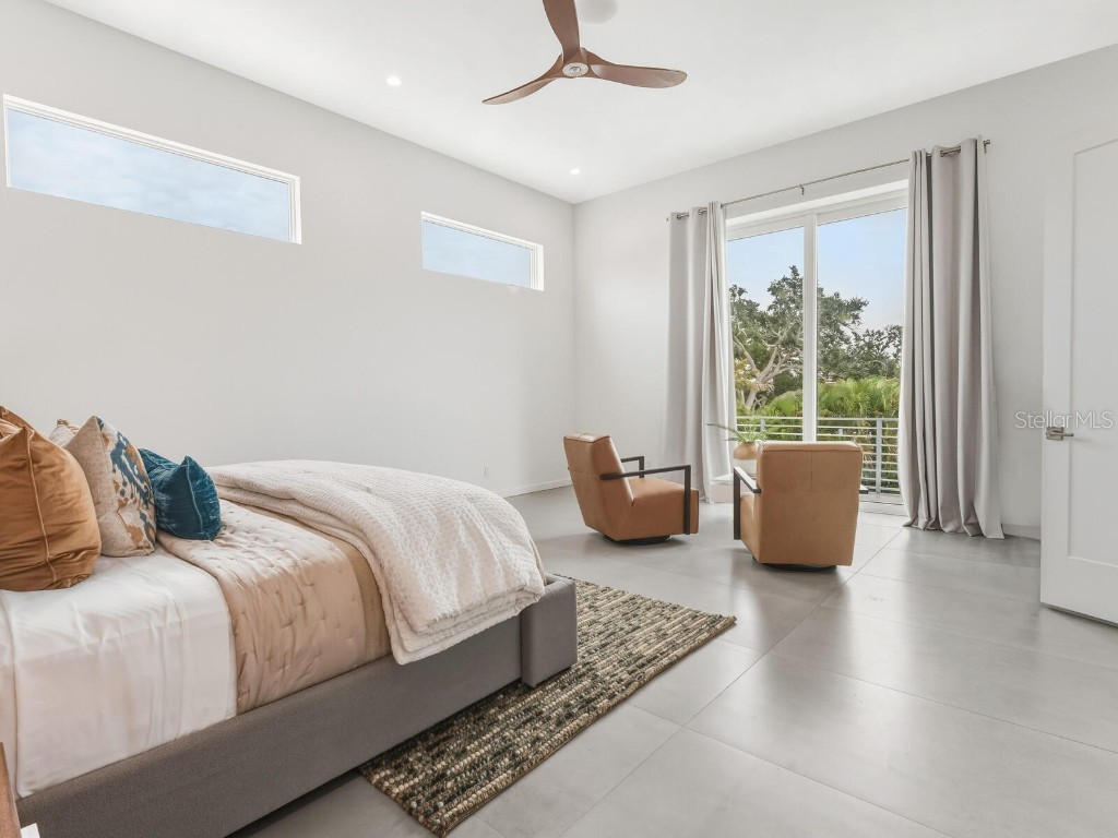 3939 Higel Avenue Sarasota FL 34242 - COCOANUT BAYOU A4675610 image23