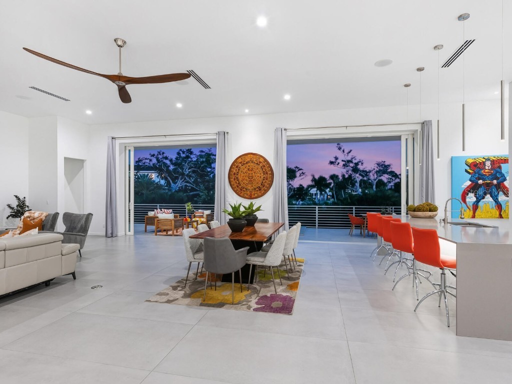 3939 Higel Avenue Sarasota FL 34242 - COCOANUT BAYOU A4675610 image42